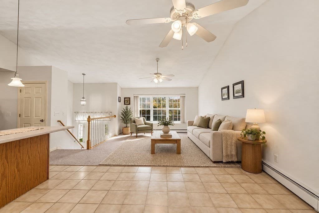 Single Family Residence at 190 Winthrop St, Rehoboth MA 02769, photo 8 of 28