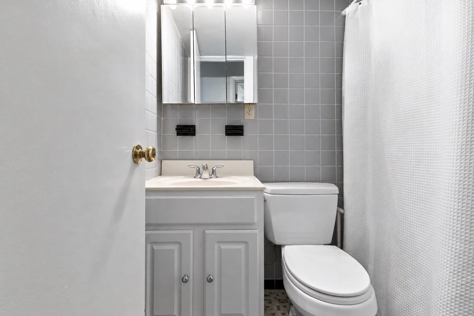 Condominium at 26 Commonwealth Terrace # 7, Boston MA 02135, photo 6 of 14
