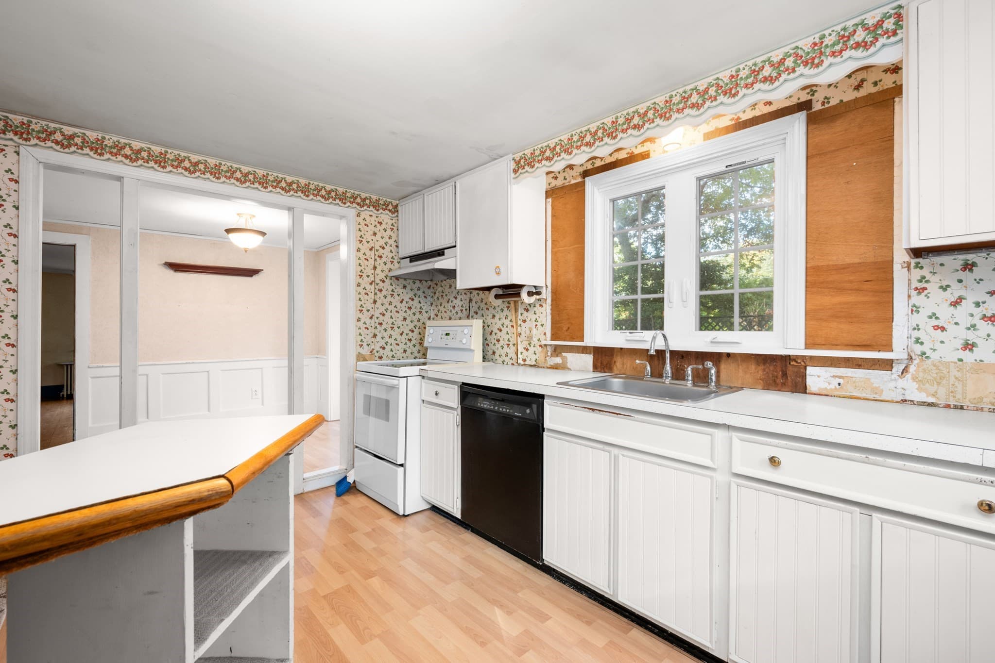 Single Family Residence at 15 Franbill Road, Barnstable MA 02601, photo 9 of 18