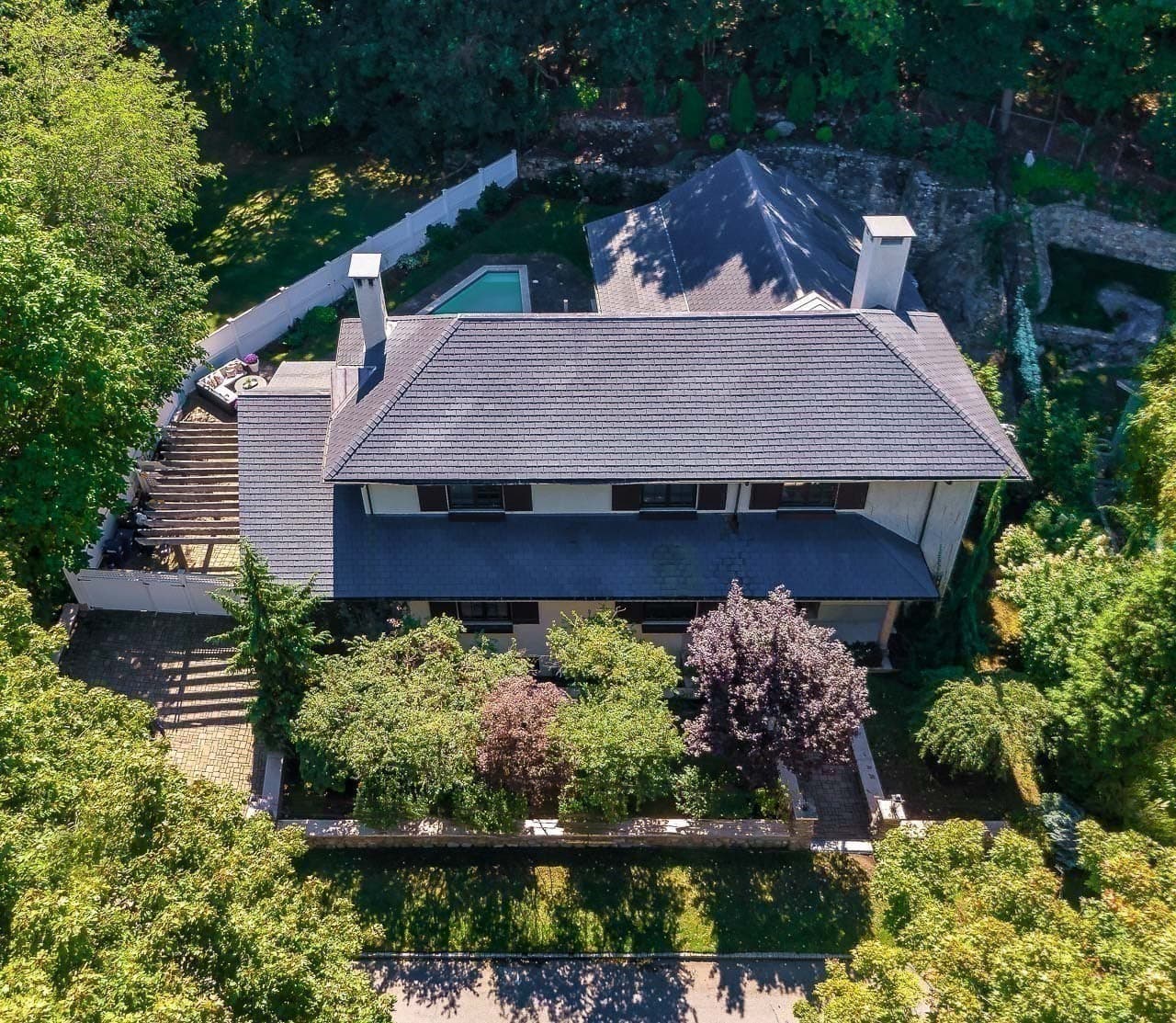 Single Family Residence at 18 Middlesex St, Winchester MA 01890, photo 32 of 33