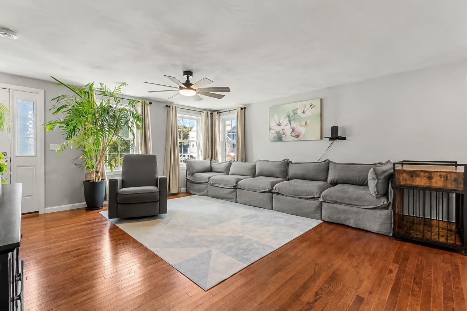 Single Family Residence at 72 Hoover St, Taunton MA 02780, photo 10 of 31