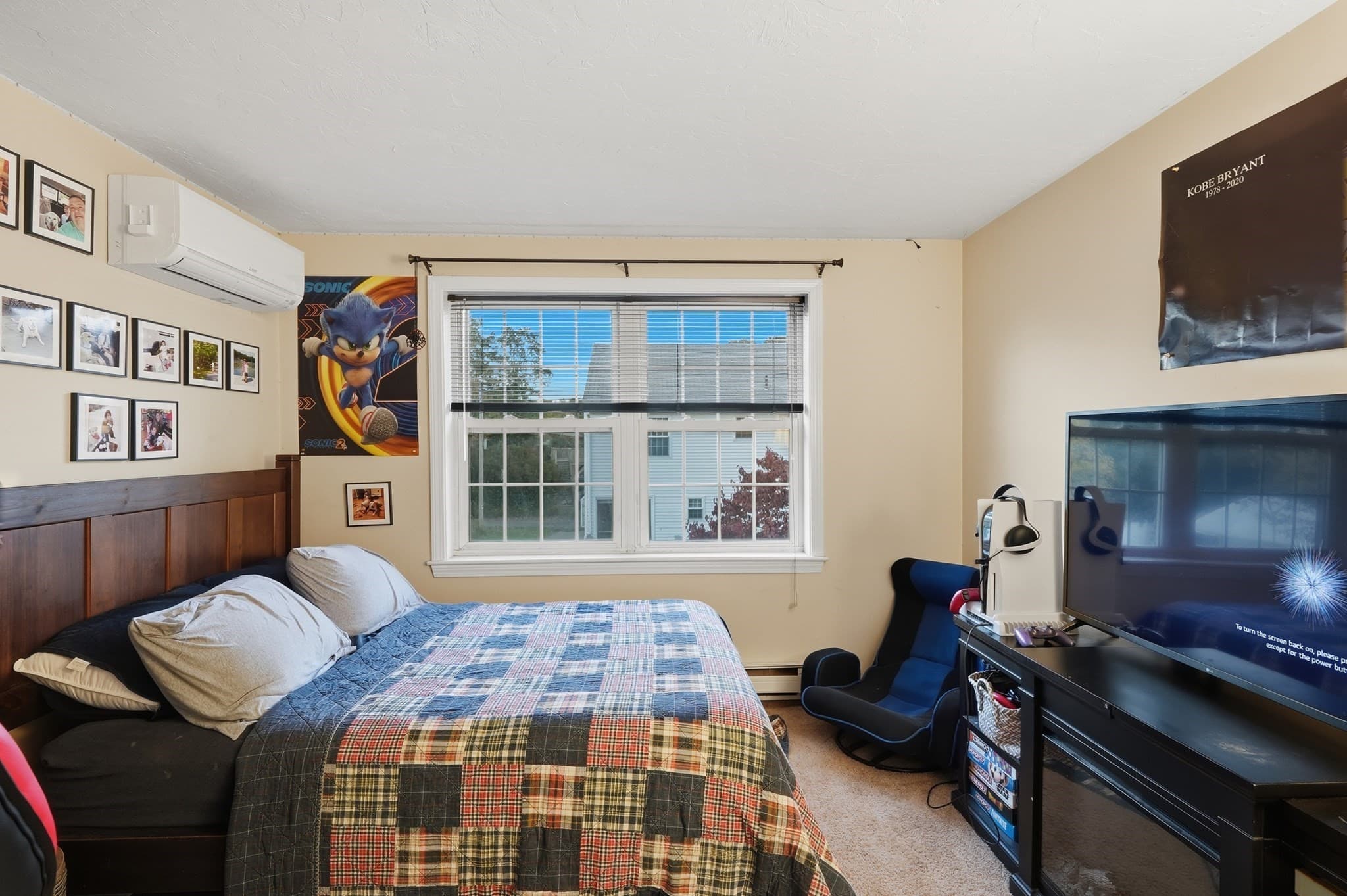 Single Family Residence at 15 Enid St, Worcester MA 01604, photo 12 of 17