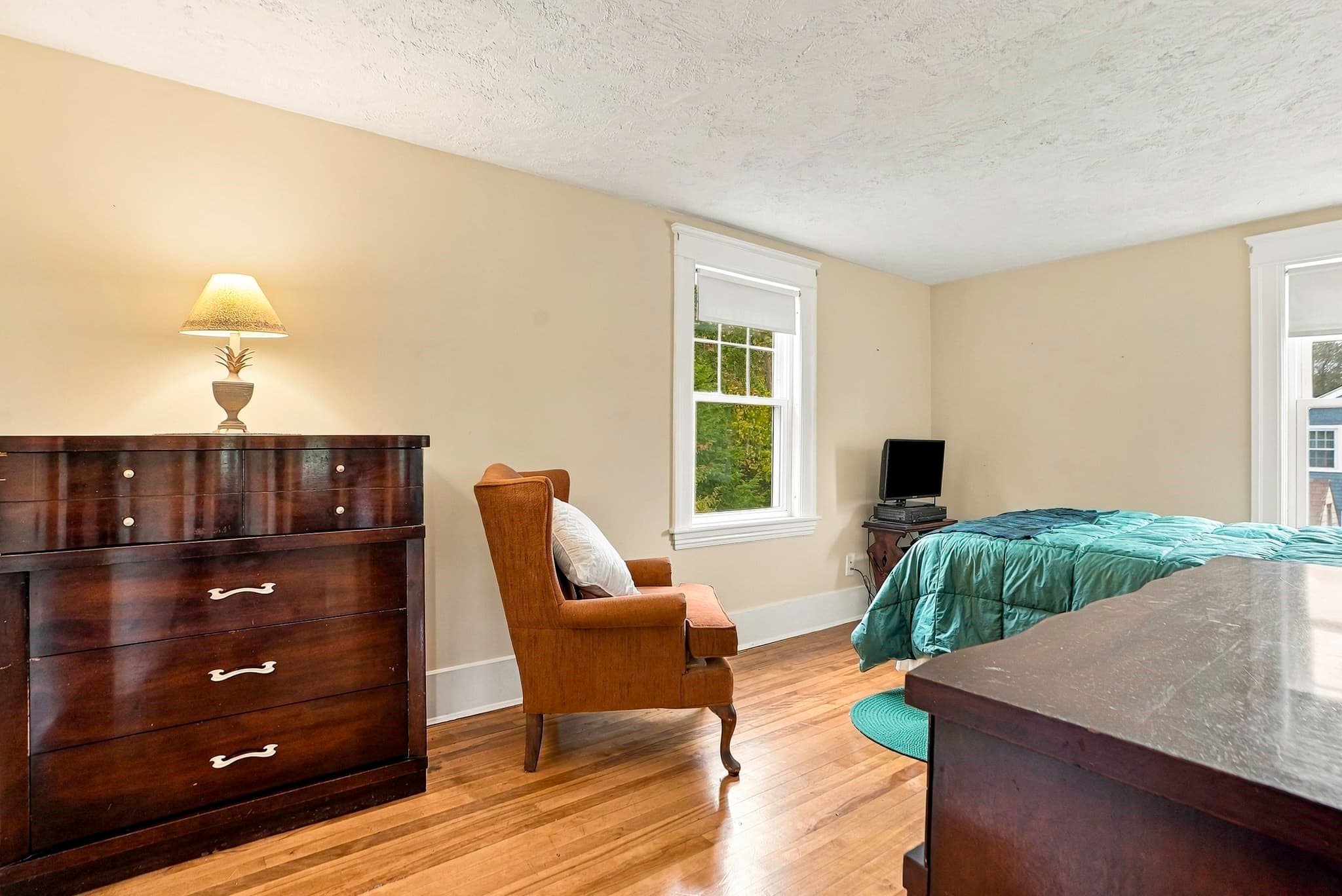 Single Family Residence at 48 Barnard Rd, Worcester MA 01605, photo 36 of 40