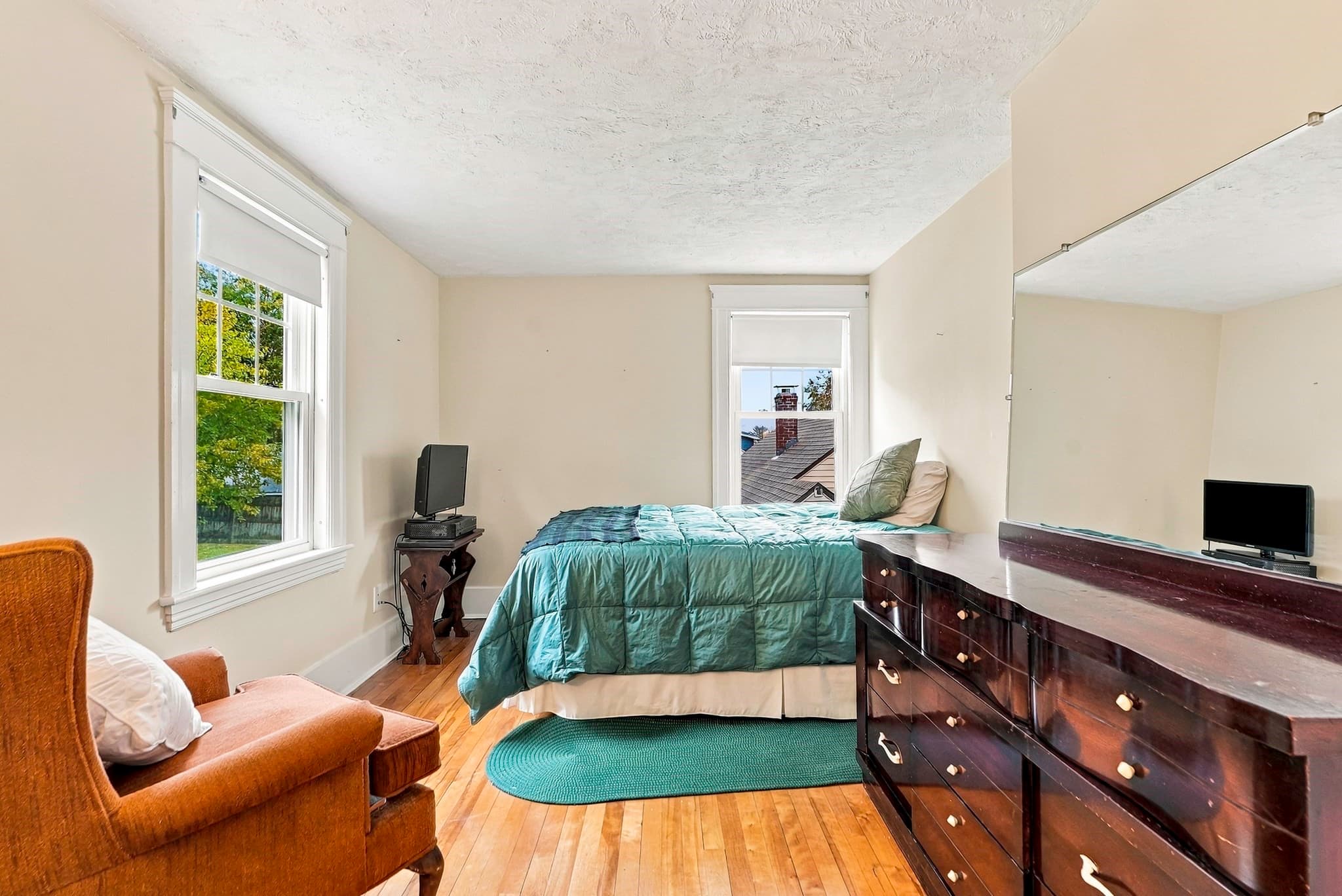 Single Family Residence at 48 Barnard Rd, Worcester MA 01605, photo 37 of 40