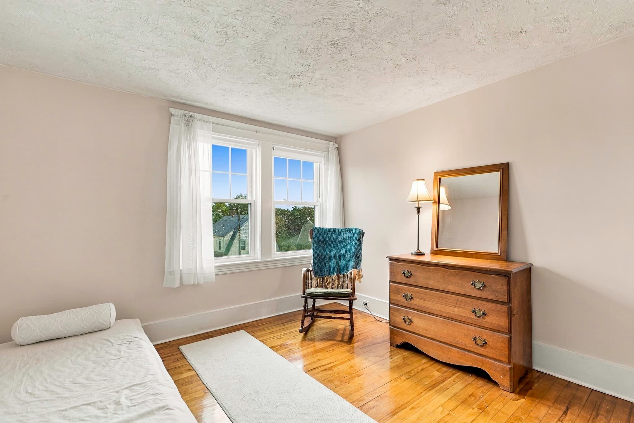 Single Family Residence at 48 Barnard Rd, Worcester MA 01605, photo 35 of 40