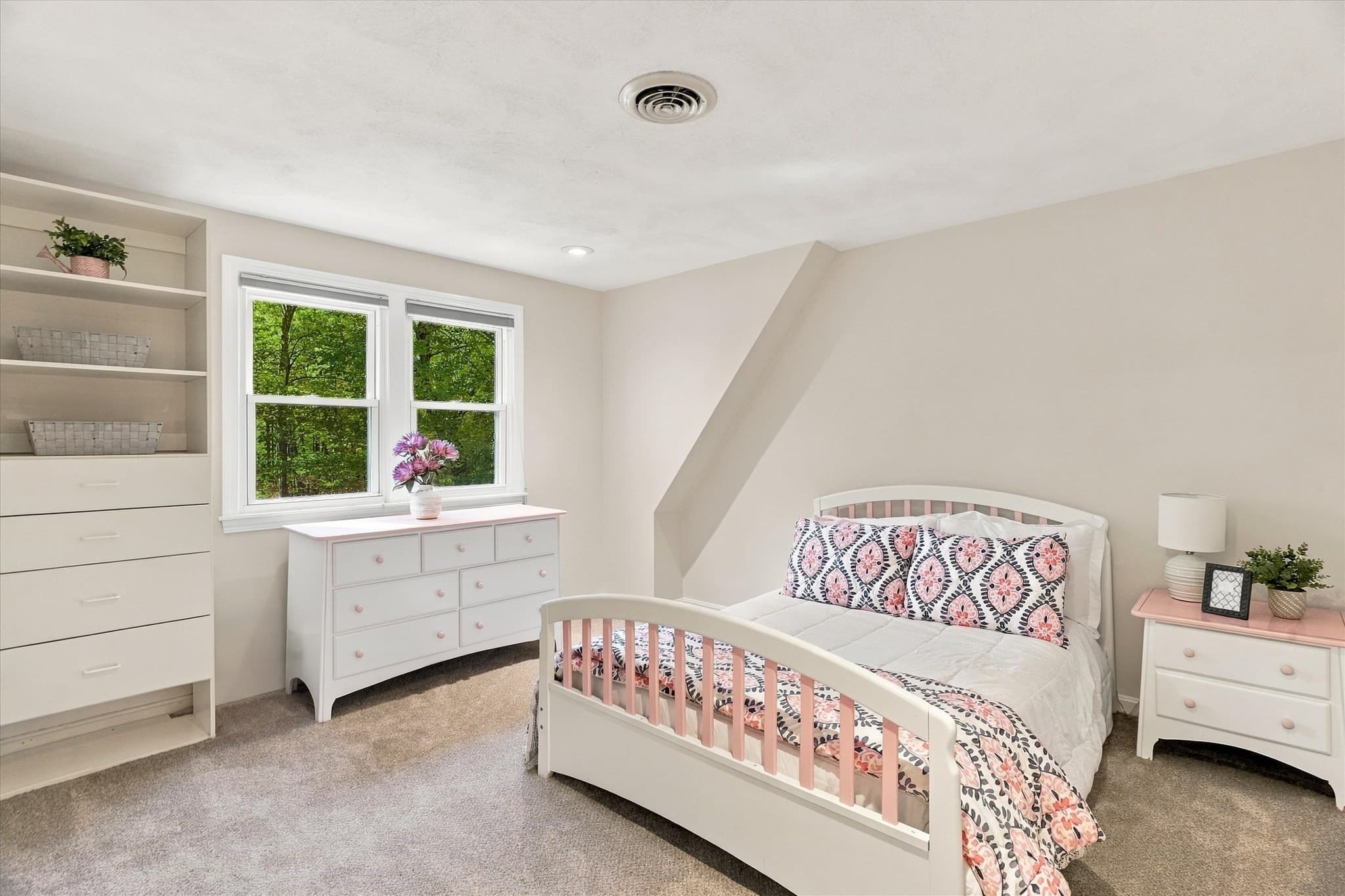 Single Family Residence at 8 Montclair Ave, Andover MA 01810, photo 16 of 42