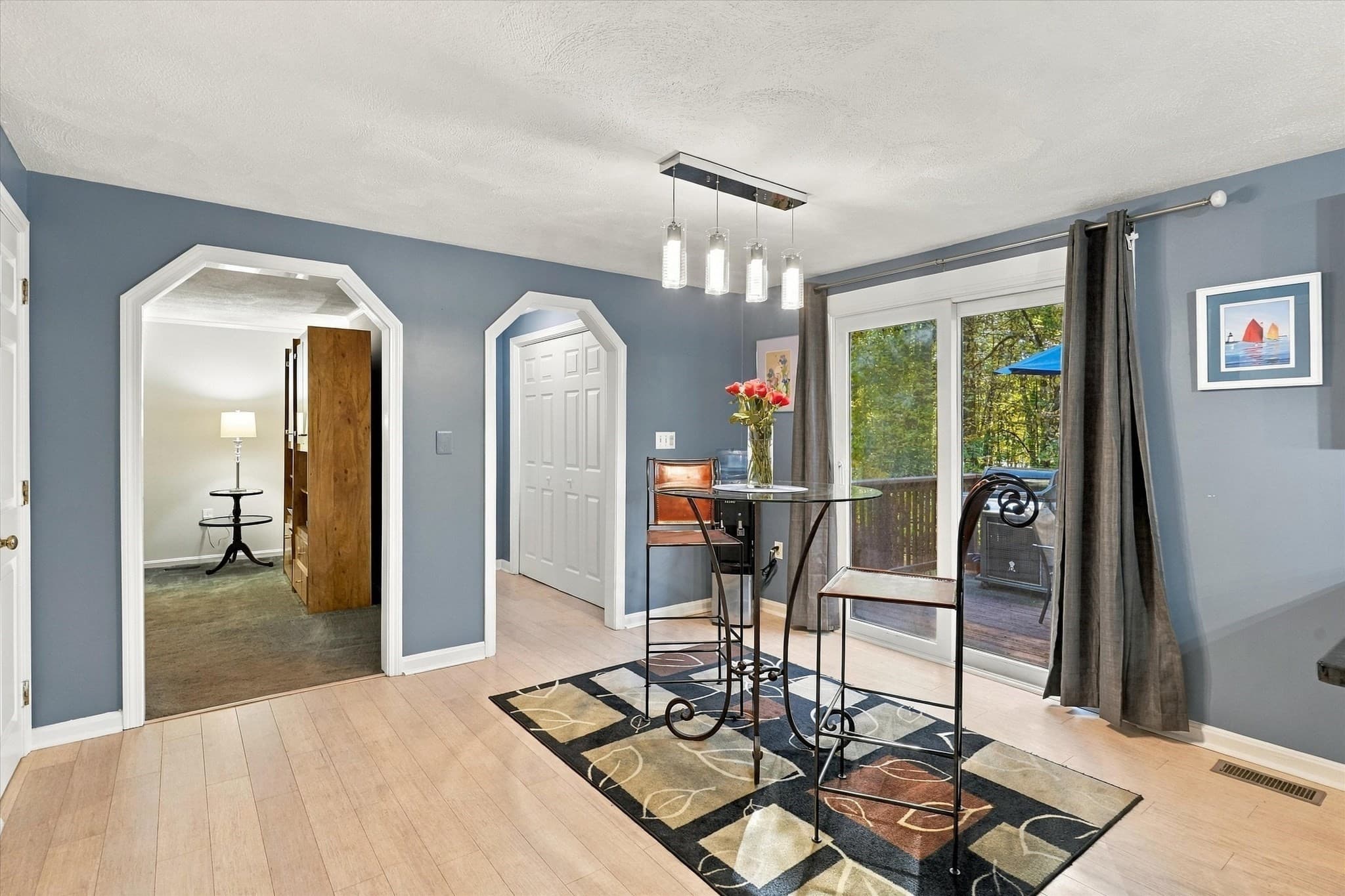 Single Family Residence at 8 Montclair Ave, Andover MA 01810, photo 12 of 42