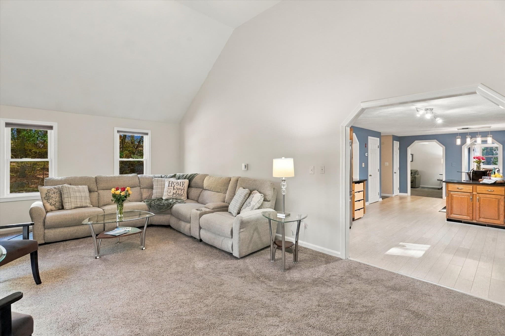 Single Family Residence at 8 Montclair Ave, Andover MA 01810, photo 7 of 42