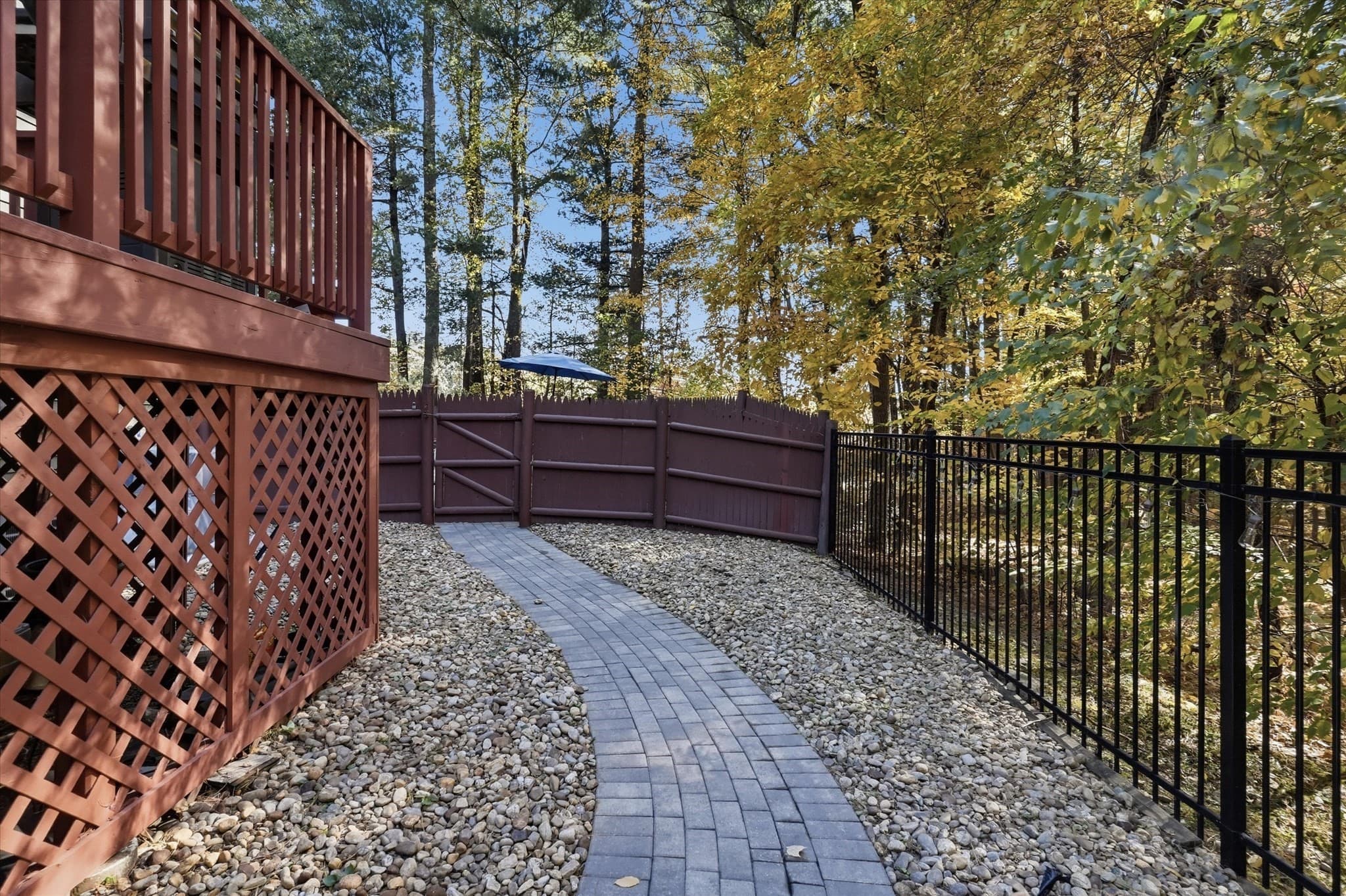 Single Family Residence at 8 Montclair Ave, Andover MA 01810, photo 32 of 42