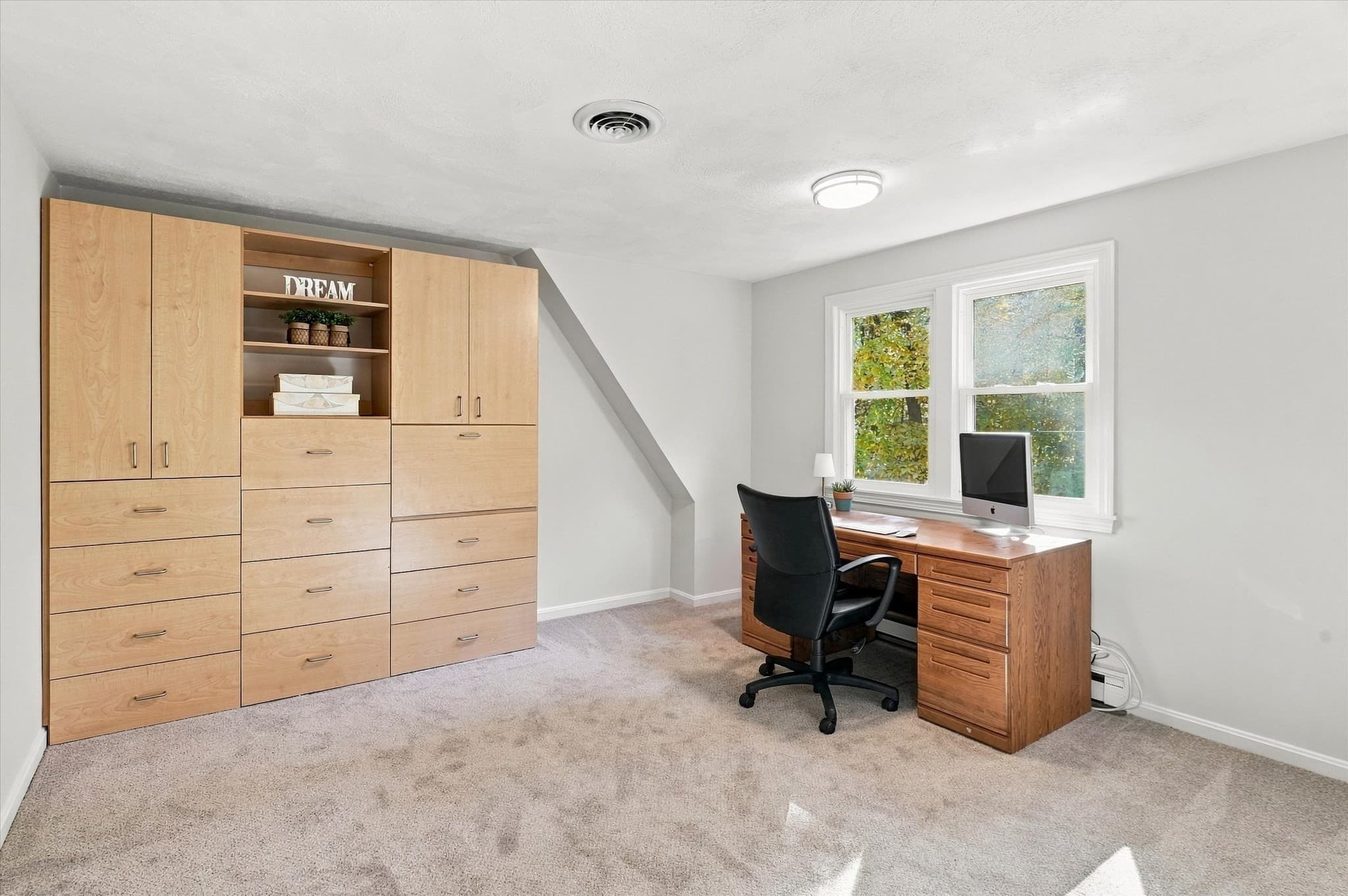 Single Family Residence at 8 Montclair Ave, Andover MA 01810, photo 18 of 42