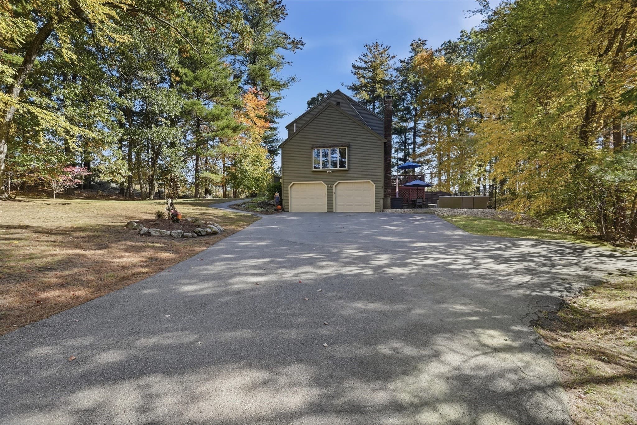 Single Family Residence at 8 Montclair Ave, Andover MA 01810, photo 37 of 42