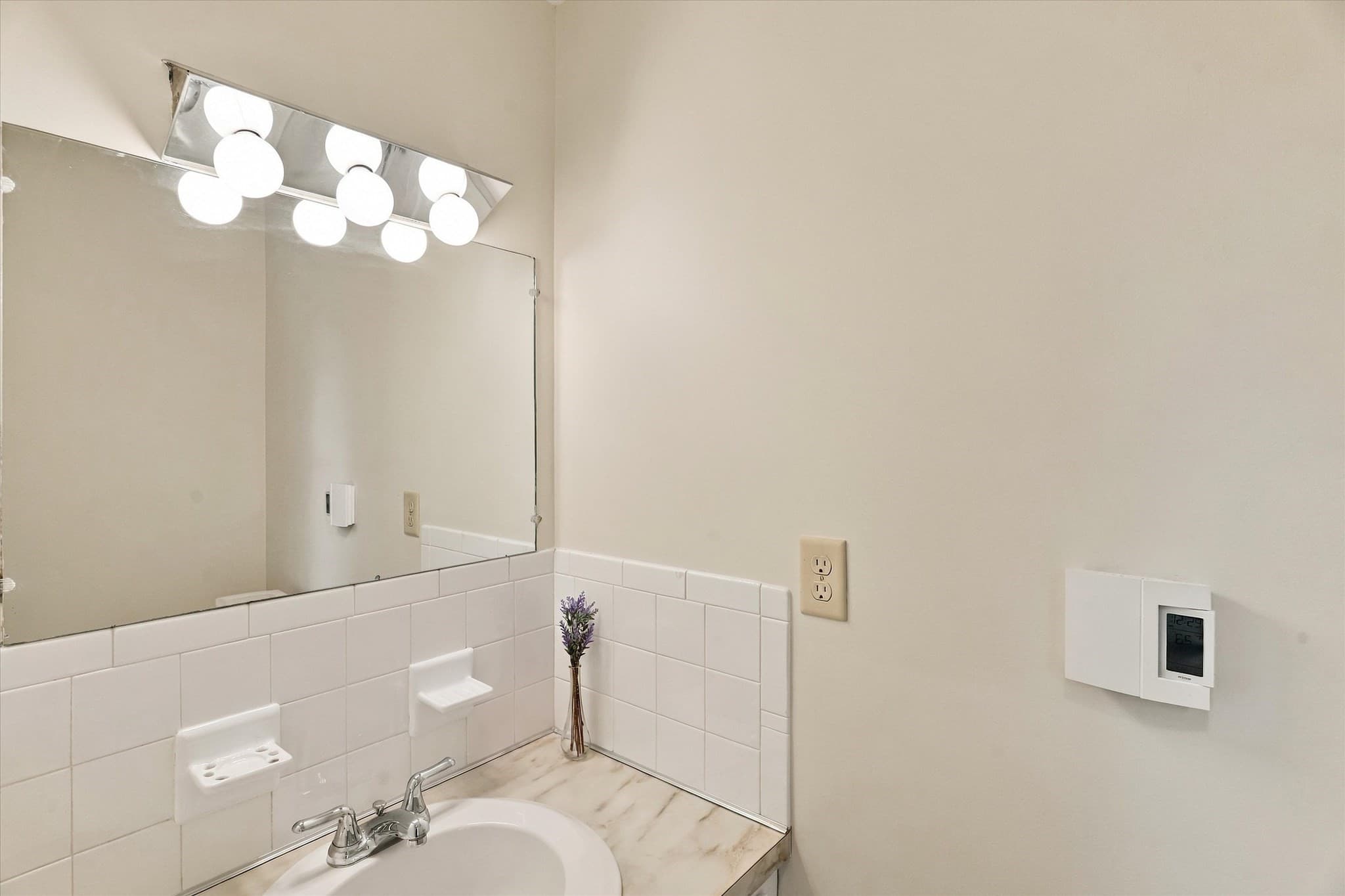 Single Family Residence at 8 Montclair Ave, Andover MA 01810, photo 21 of 42