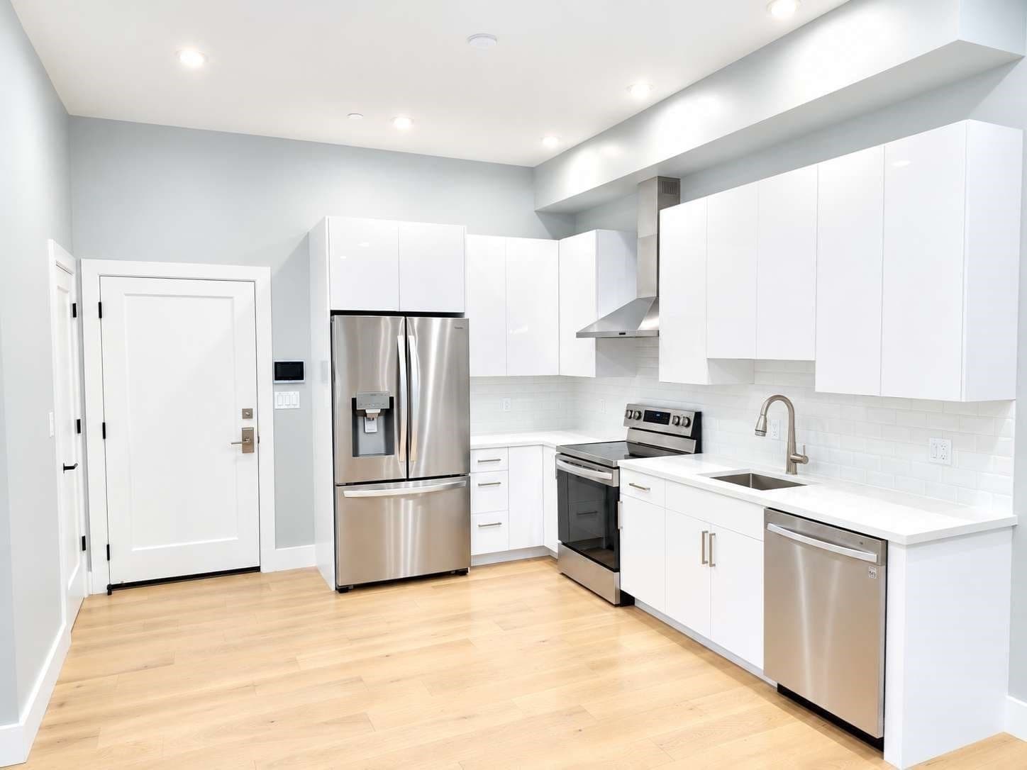 60 Cross St E # 211, Somerville MA 02145