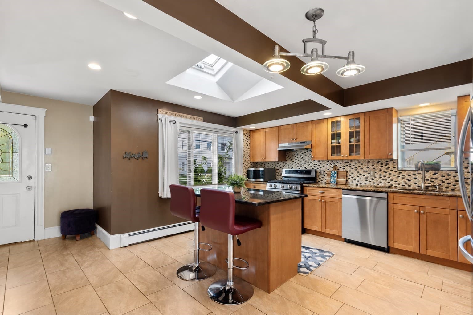 Single Family Residence at 60 Mechanic St, Canton MA 02021, photo 6 of 41