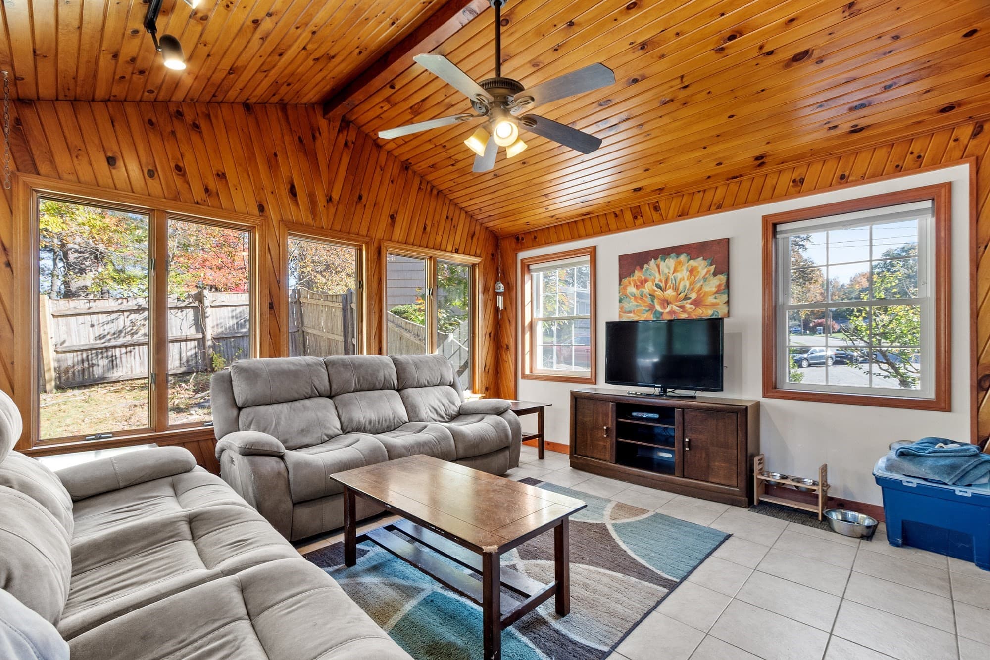 Single Family Residence at 12 Prior Dr., Framingham MA 01701, photo 29 of 39