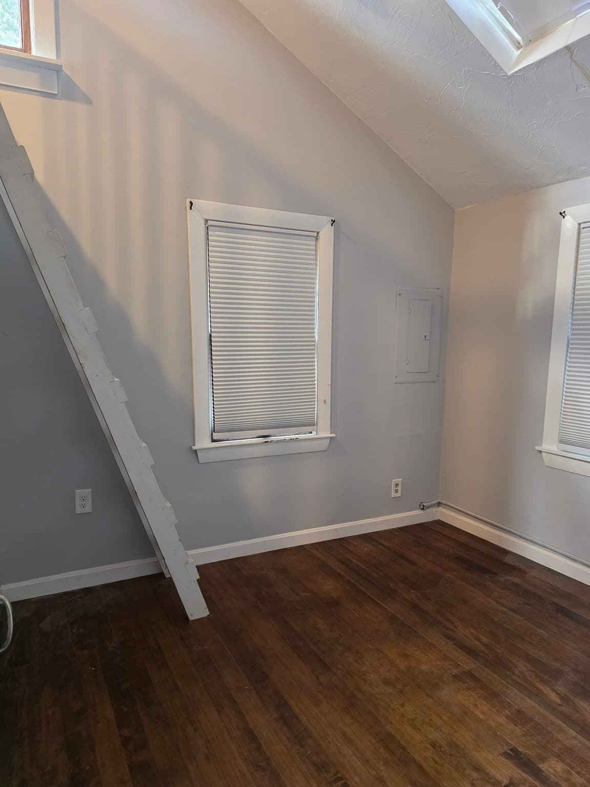 Single Family Residence at 9 Sheila Rd, Pembroke MA 02359, photo 31 of 39