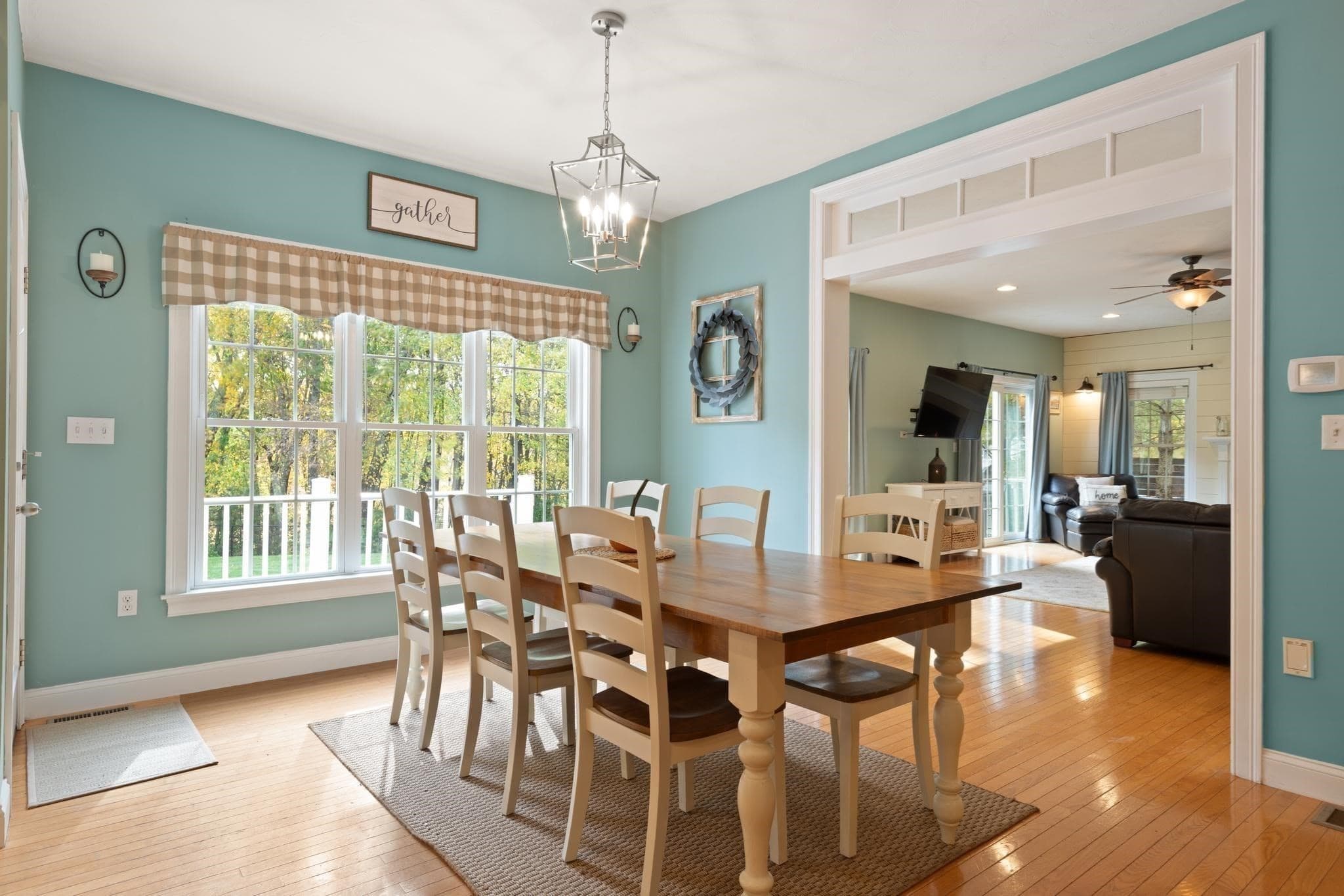 Single Family Residence at 185 Riverside Dr, Wrentham MA 02093, photo 15 of 42