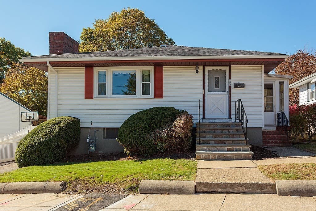 Single Family Residence at 759 Beechmont Street, Boston MA 02136, photo 2 of 31
