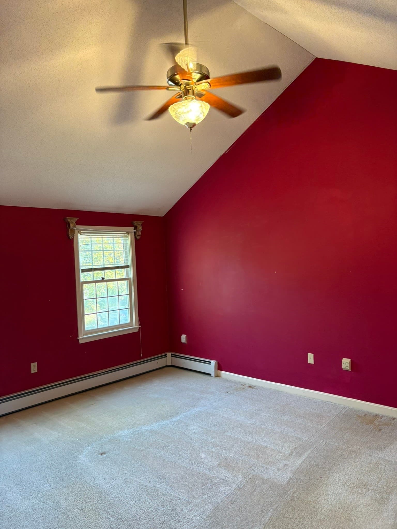 Single Family Residence at 9 Wimbledon Crossing, Dracut MA 01826, photo 17 of 33