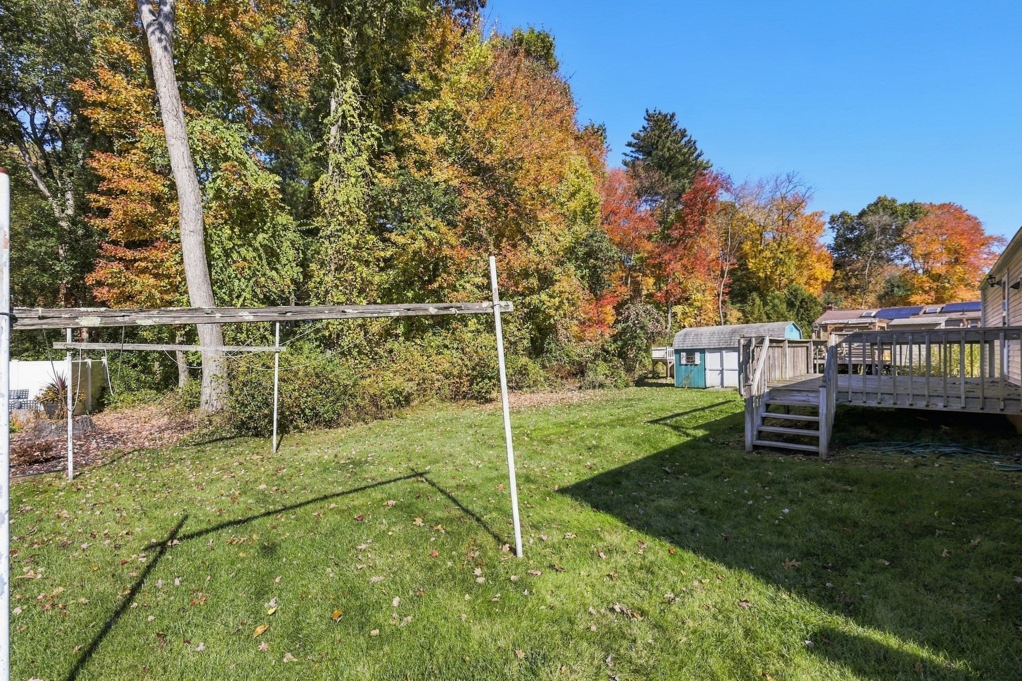 Single Family Residence at 286 Peekskill Ave, Springfield MA 01129, photo 36 of 38