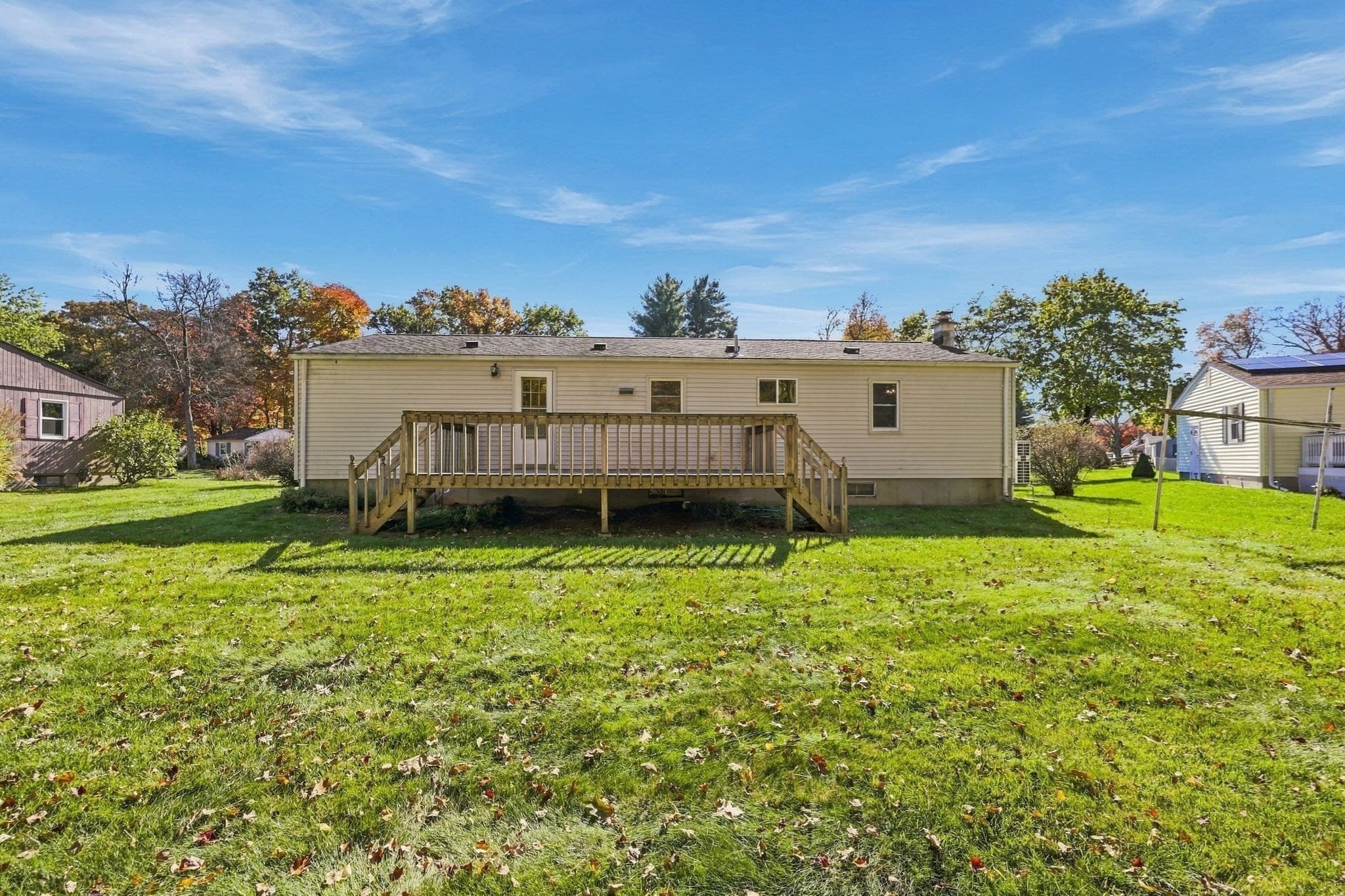 Single Family Residence at 286 Peekskill Ave, Springfield MA 01129, photo 37 of 38