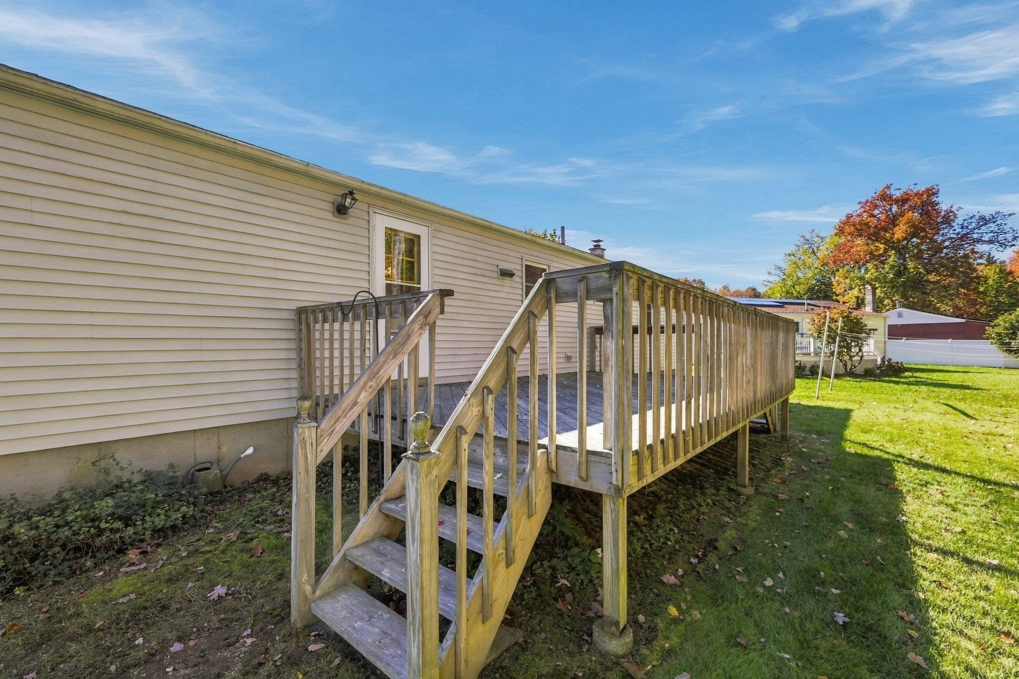 Single Family Residence at 286 Peekskill Ave, Springfield MA 01129, photo 4 of 38