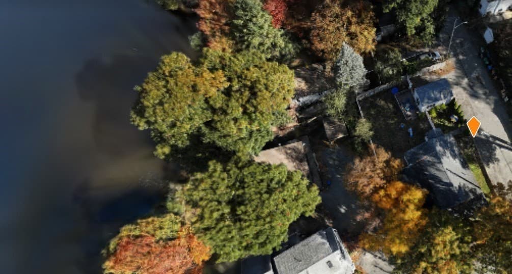 Single Family Residence at 2 Lakeview Dr, Billerica MA 01821, photo 5 of 42