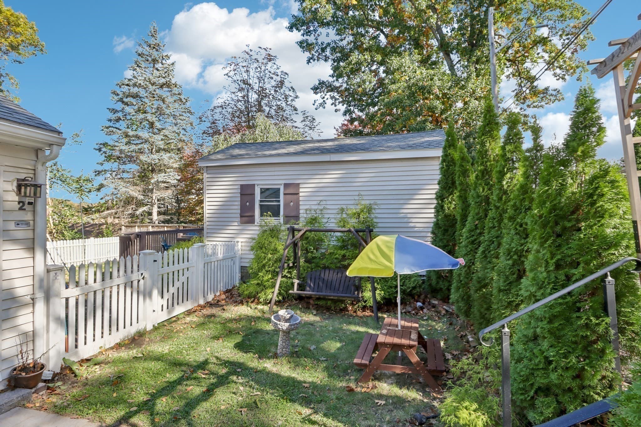 Single Family Residence at 2 Lakeview Dr, Billerica MA 01821, photo 40 of 42