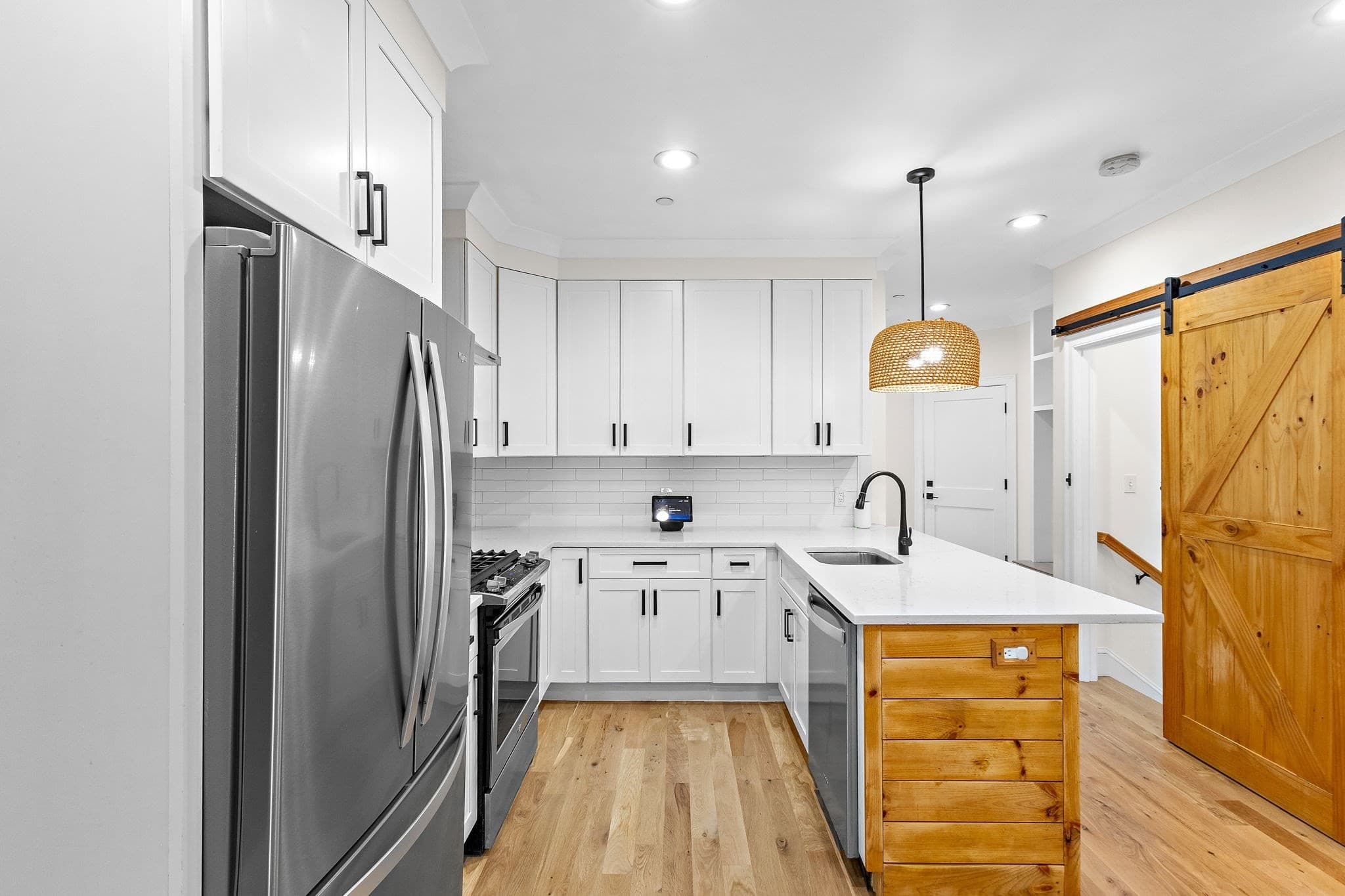Condominium at 138 Trenton # 1, Boston MA 02128, photo 23 of 38