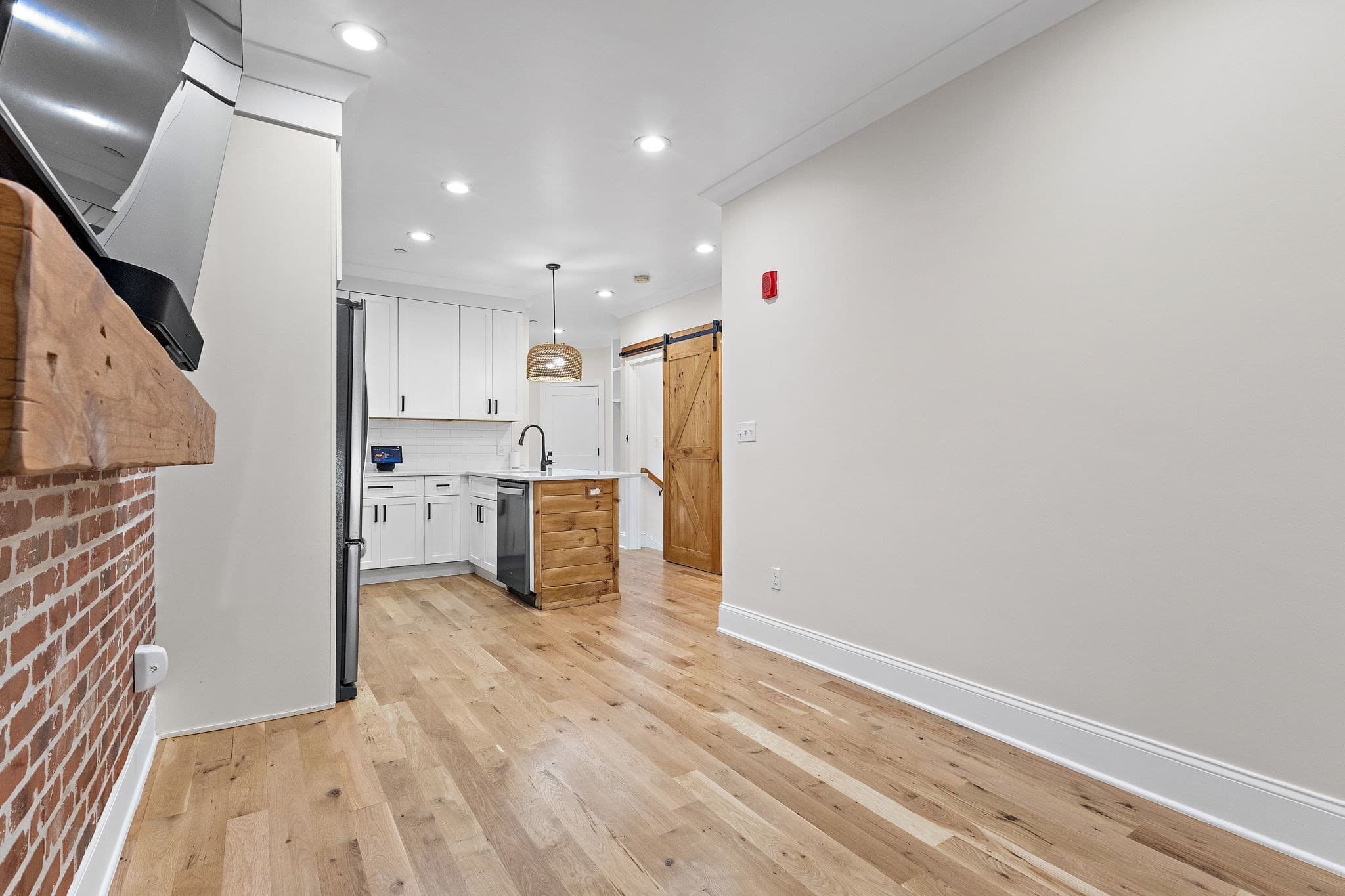 Condominium at 138 Trenton # 1, Boston MA 02128, photo 16 of 38