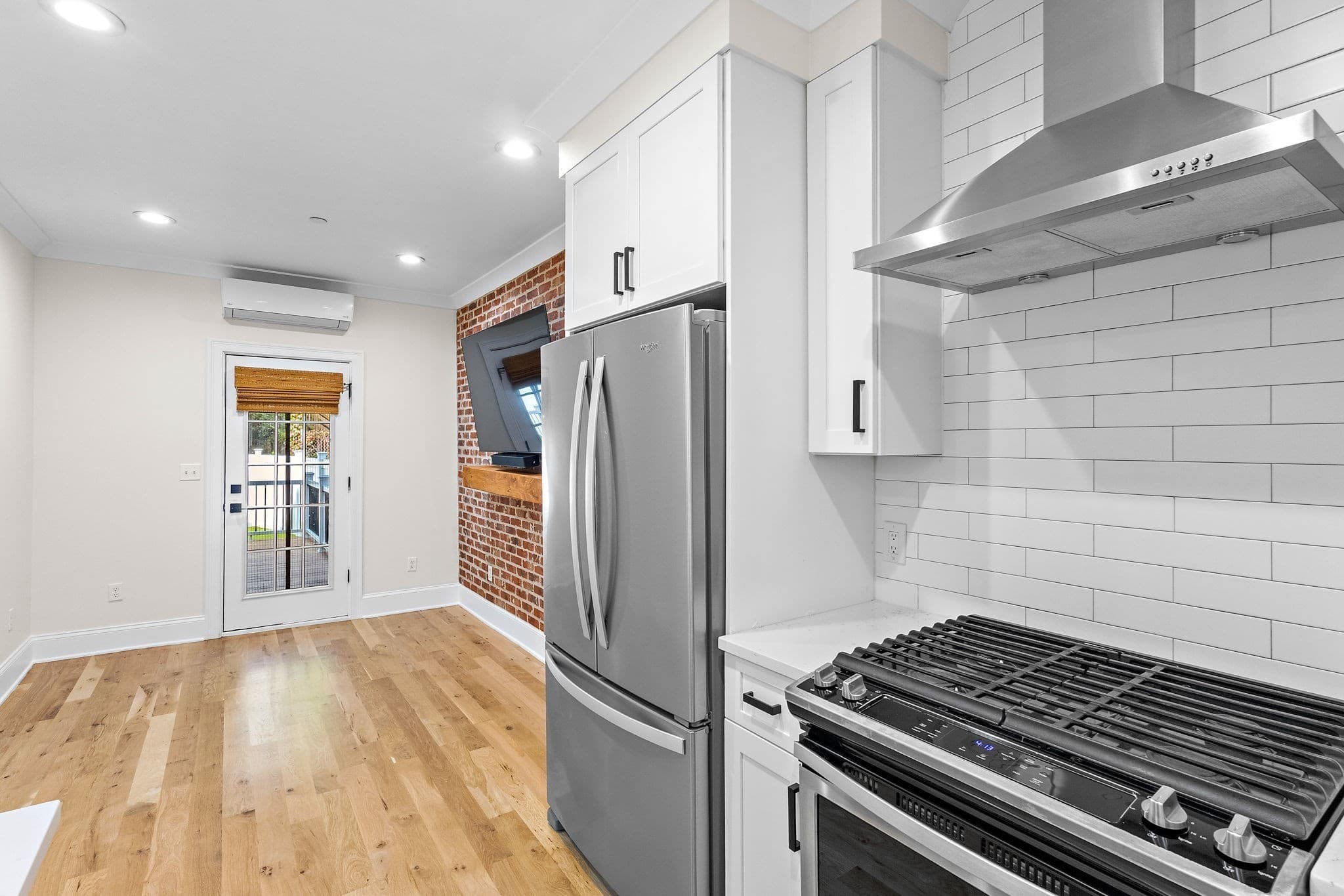Condominium at 138 Trenton # 1, Boston MA 02128, photo 26 of 38