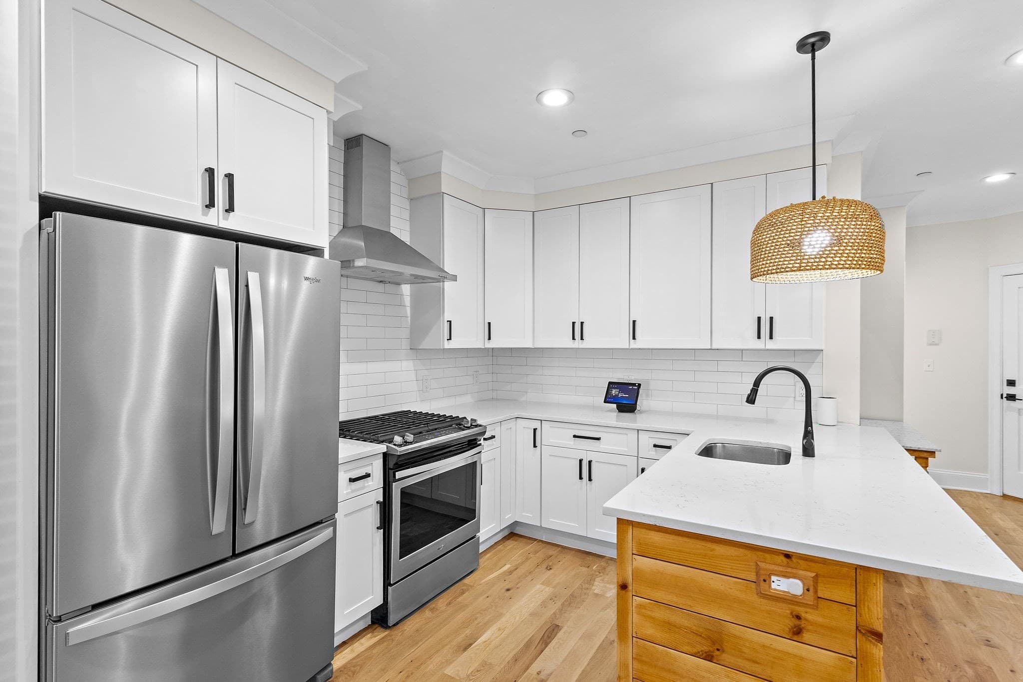 Condominium at 138 Trenton # 1, Boston MA 02128, photo 22 of 38