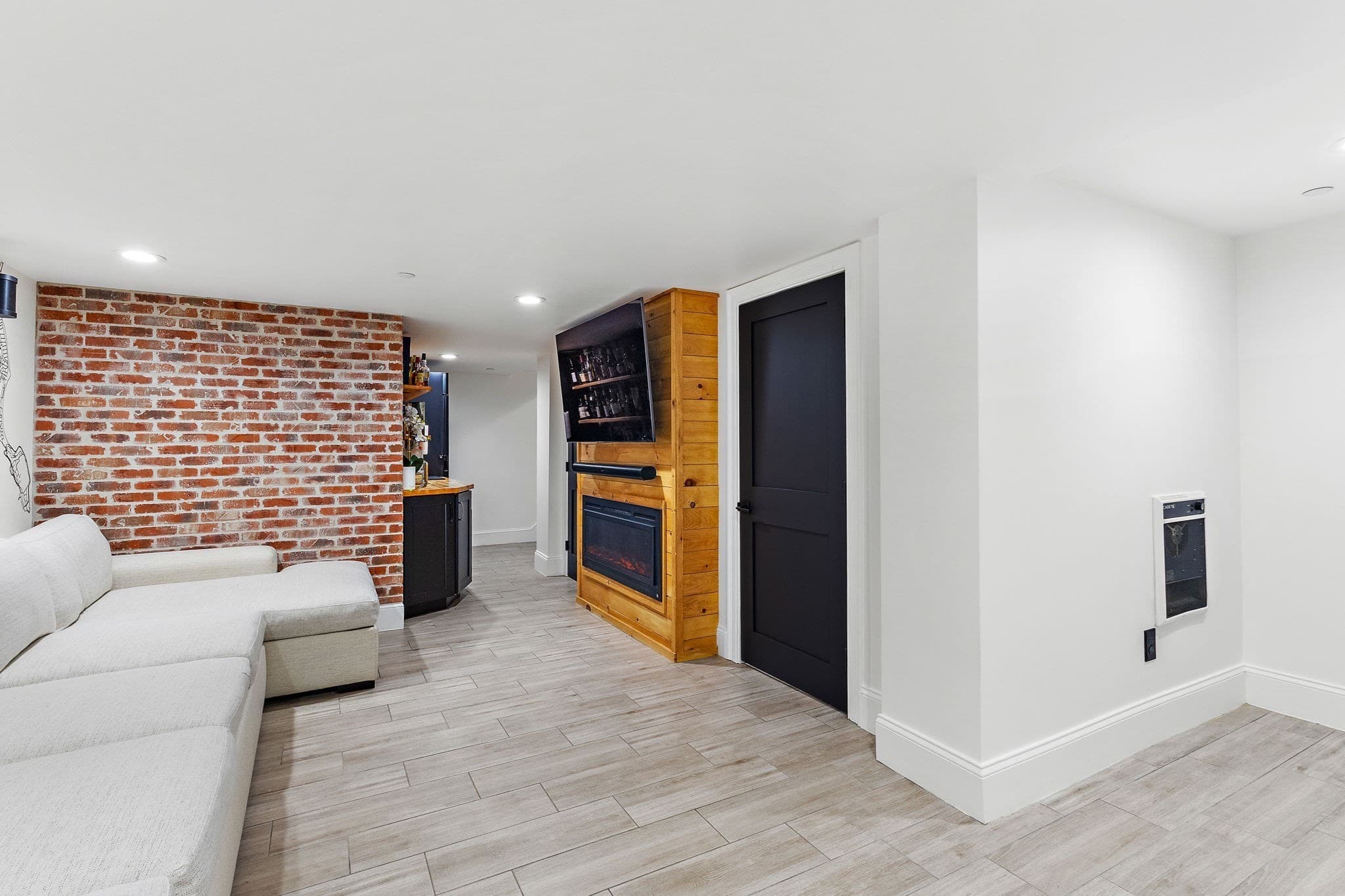 Condominium at 138 Trenton # 1, Boston MA 02128, photo 30 of 38