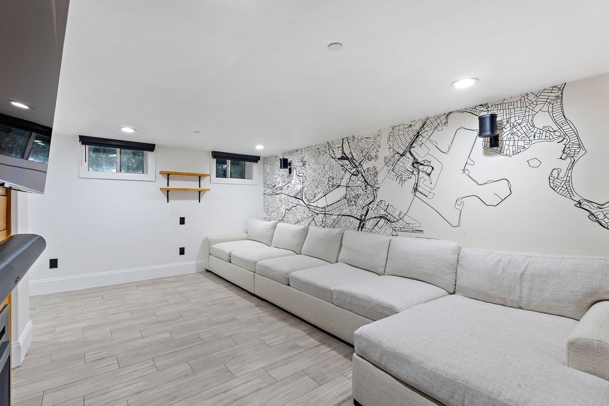 Condominium at 138 Trenton # 1, Boston MA 02128, photo 33 of 38