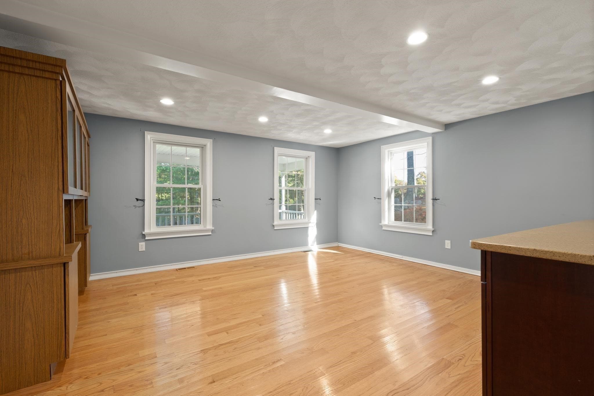 Single Family Residence at 3 Ledgelawn Ave, Billerica MA 01821, photo 21 of 42