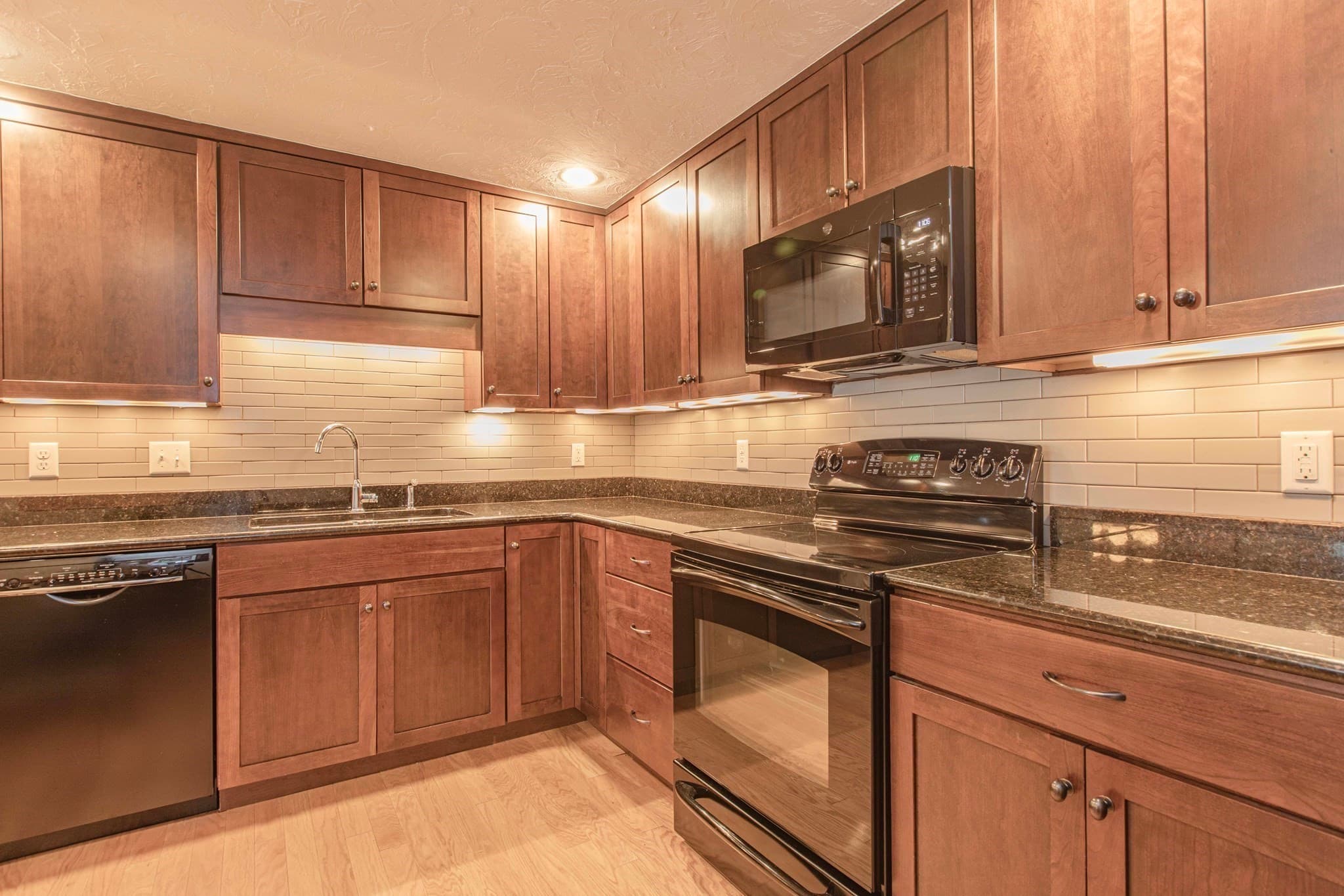 Condominium at 40 Greenleaf Street # 101, Quincy MA 02169, photo 23 of 42