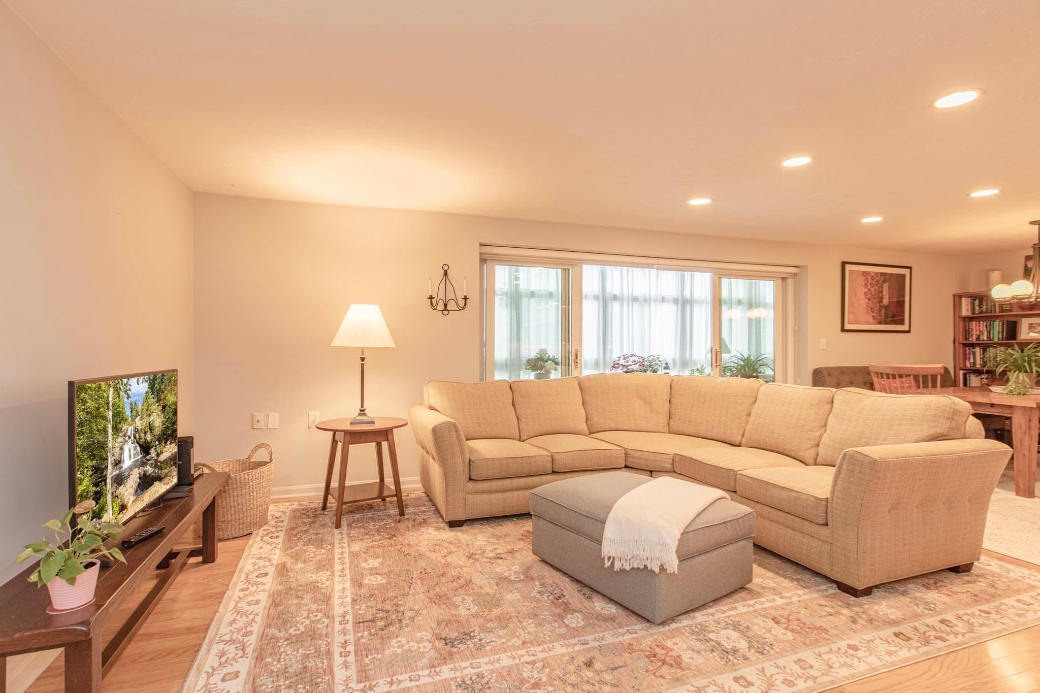 Condominium at 40 Greenleaf Street # 101, Quincy MA 02169, photo 13 of 42