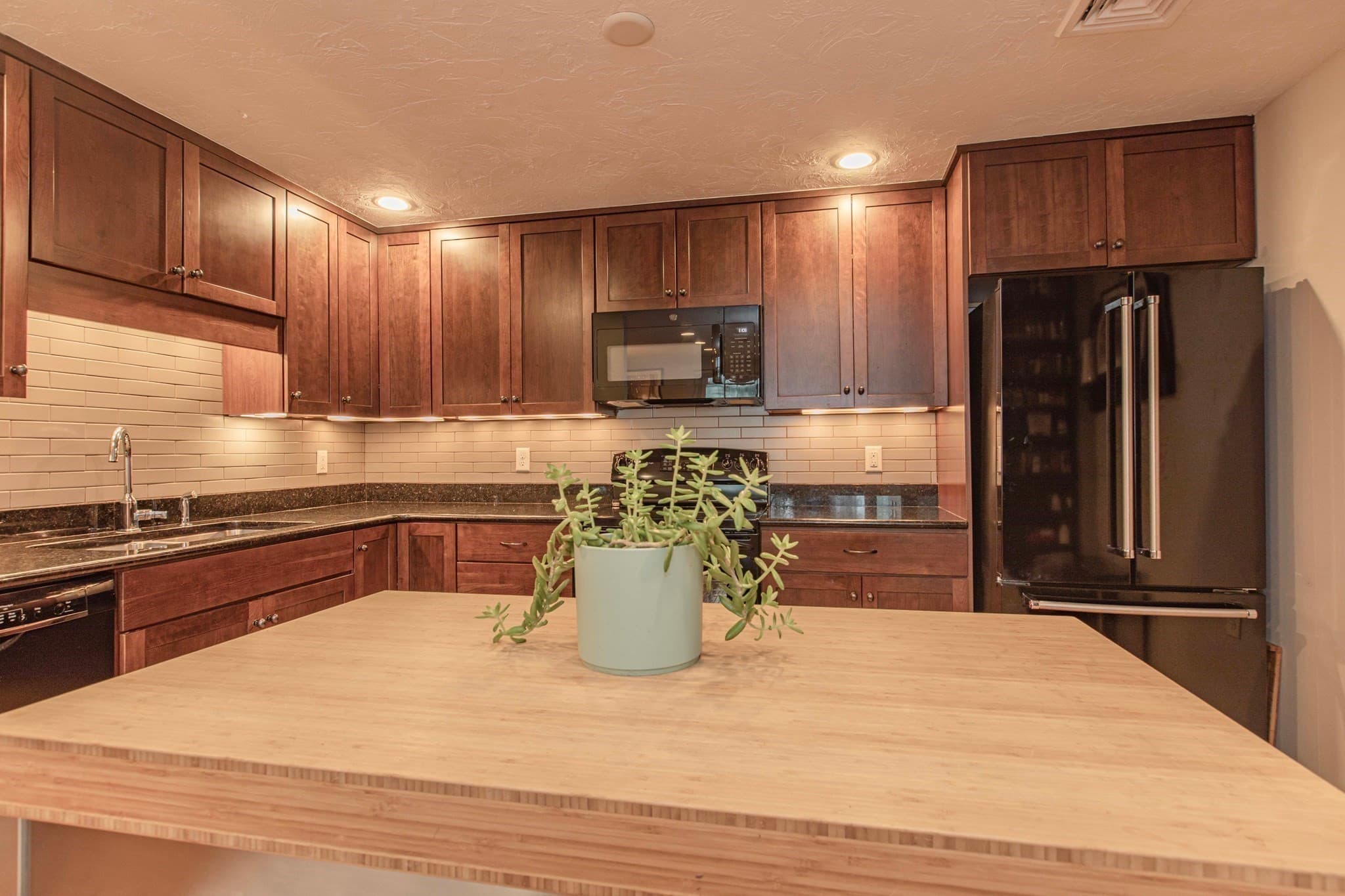 Condominium at 40 Greenleaf Street # 101, Quincy MA 02169, photo 21 of 42