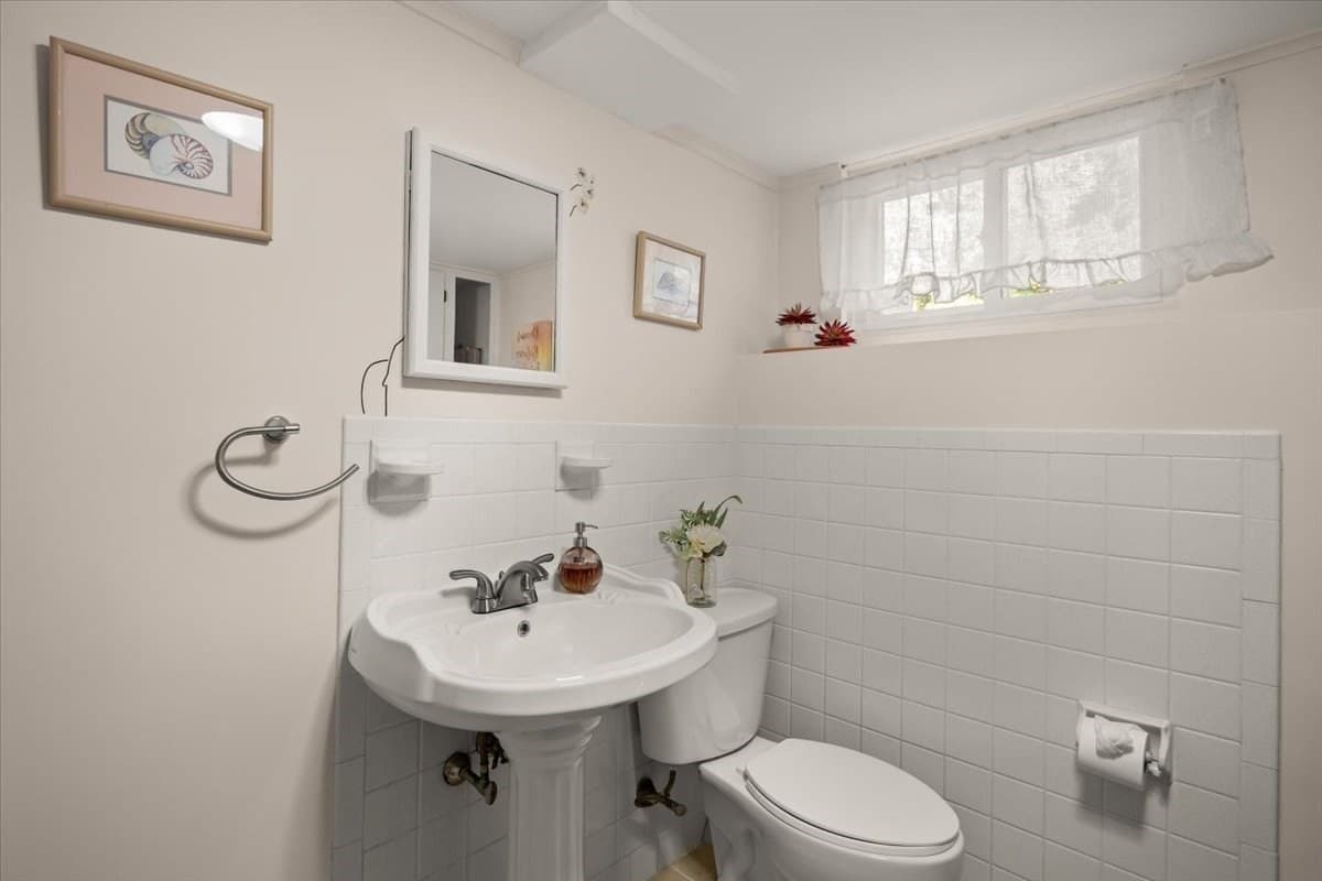 Single Family Residence at 14 Madison Ave, Sharon MA 02067, photo 28 of 37