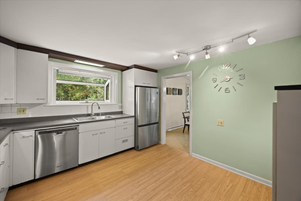 Single Family Residence at 14 Madison Ave, Sharon MA 02067, photo 10 of 37