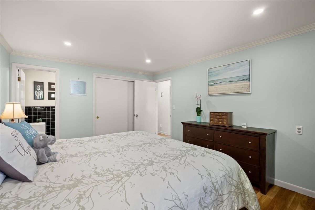 Single Family Residence at 14 Madison Ave, Sharon MA 02067, photo 15 of 37