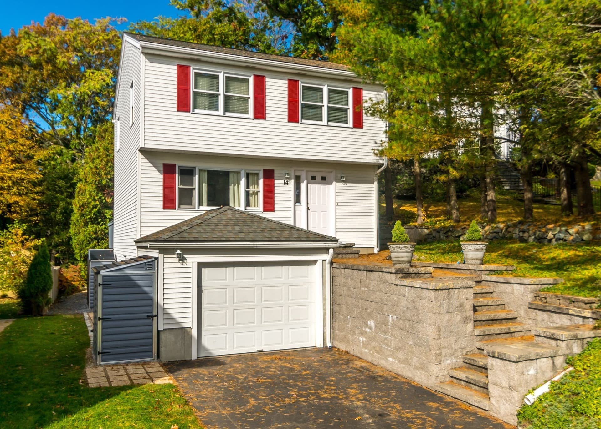 14 Ode Street, Waltham MA 02451