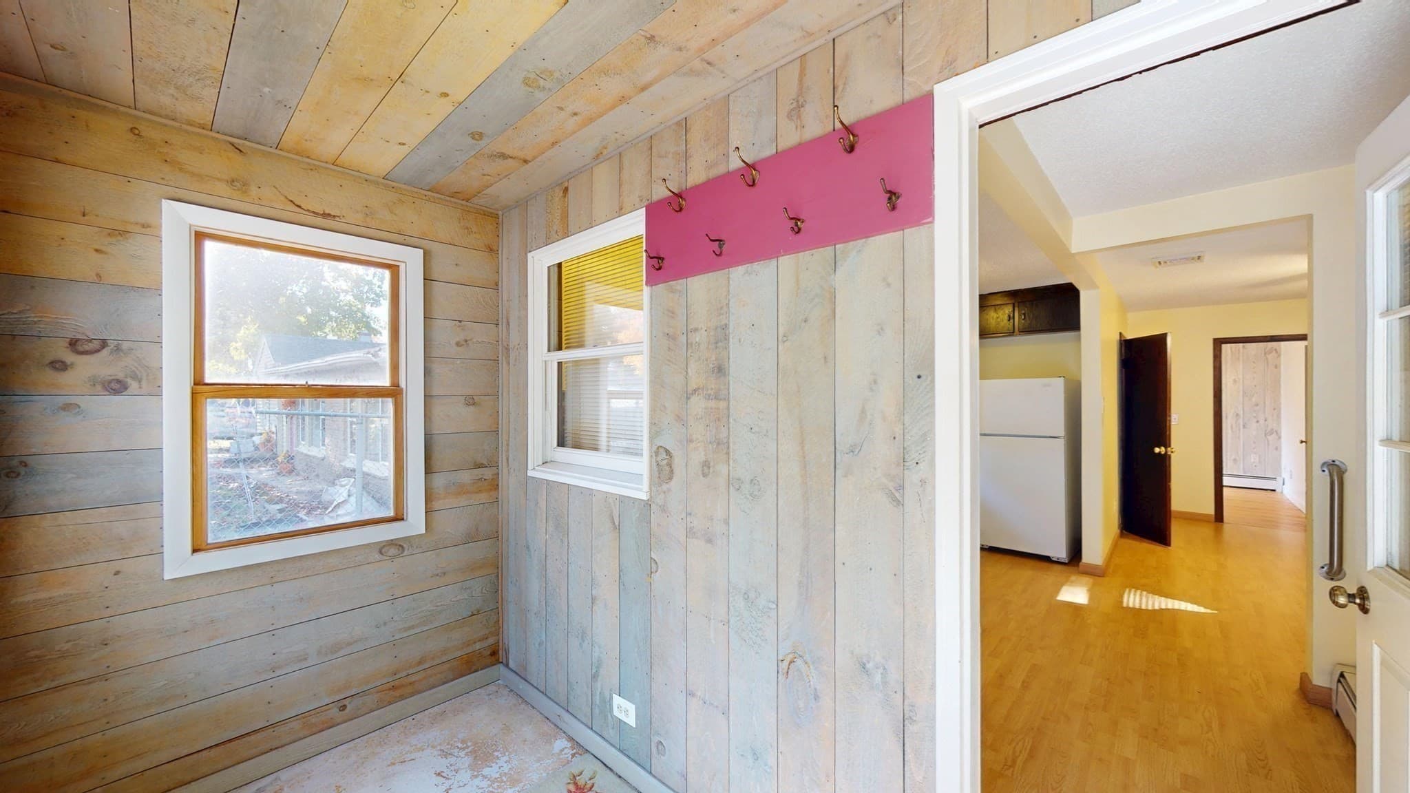 Single Family Residence at 41 Lakeshore Dr, Bellingham MA 02019, photo 9 of 28