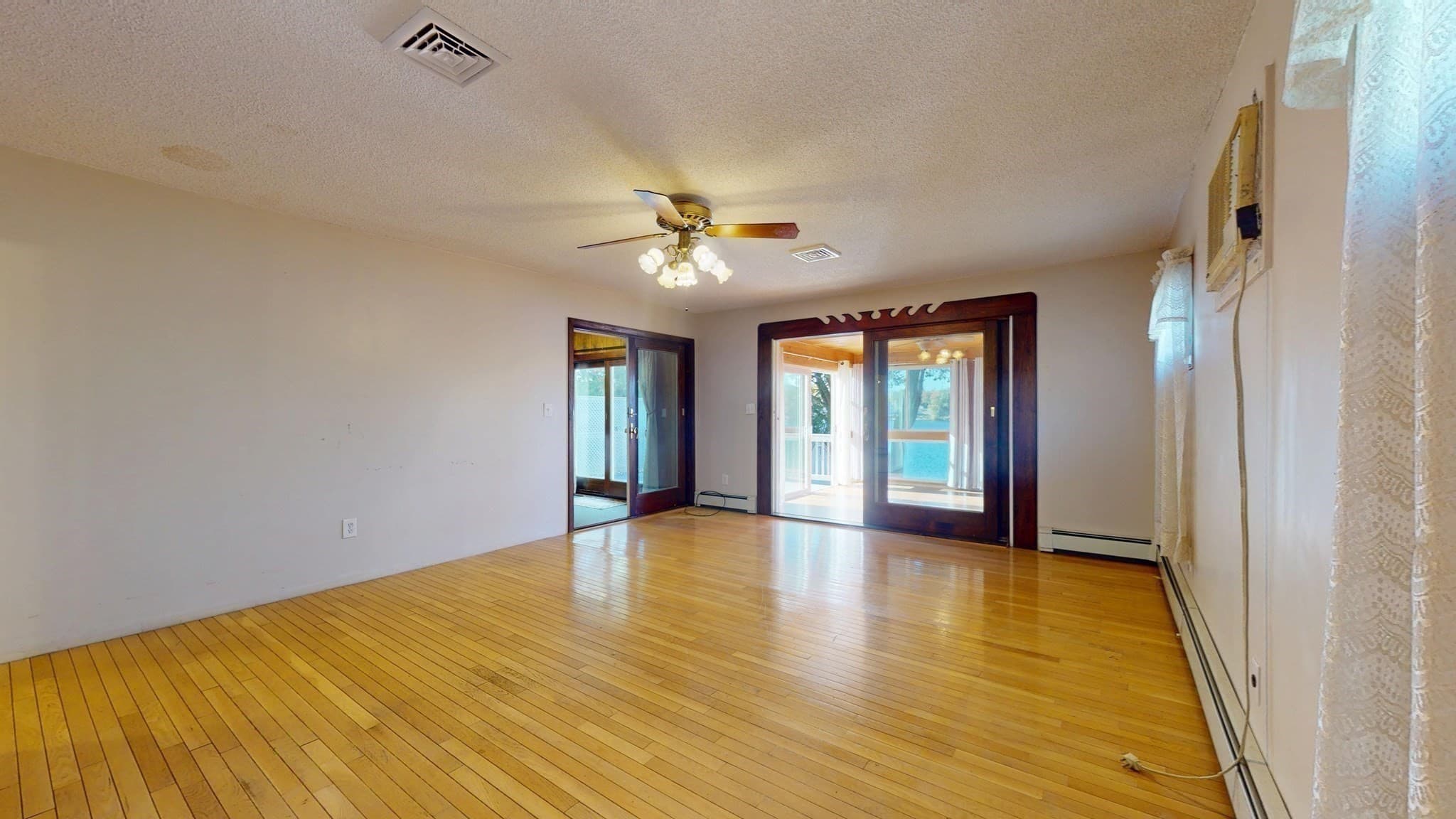 Single Family Residence at 41 Lakeshore Dr, Bellingham MA 02019, photo 18 of 28