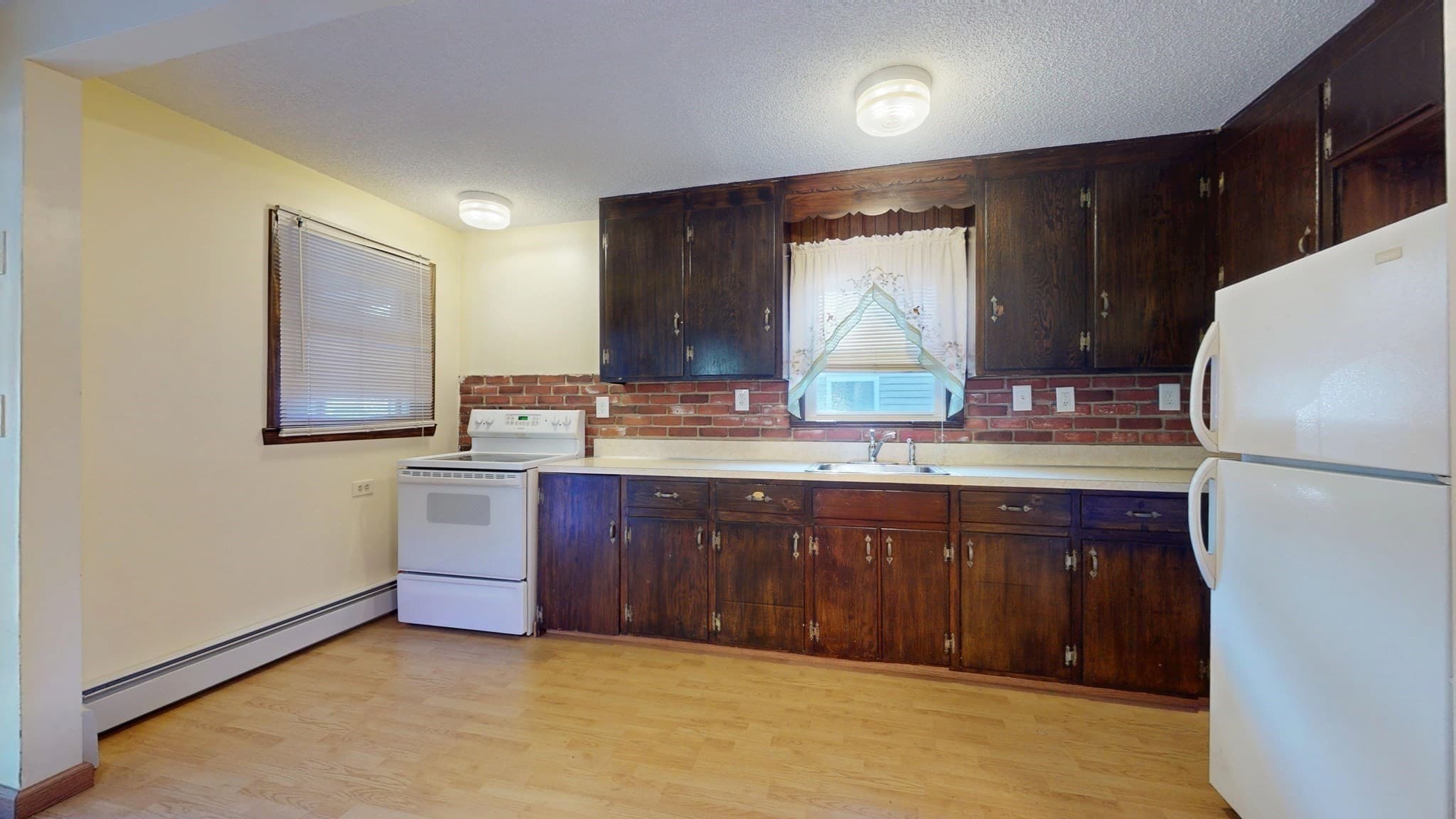 Single Family Residence at 41 Lakeshore Dr, Bellingham MA 02019, photo 11 of 28