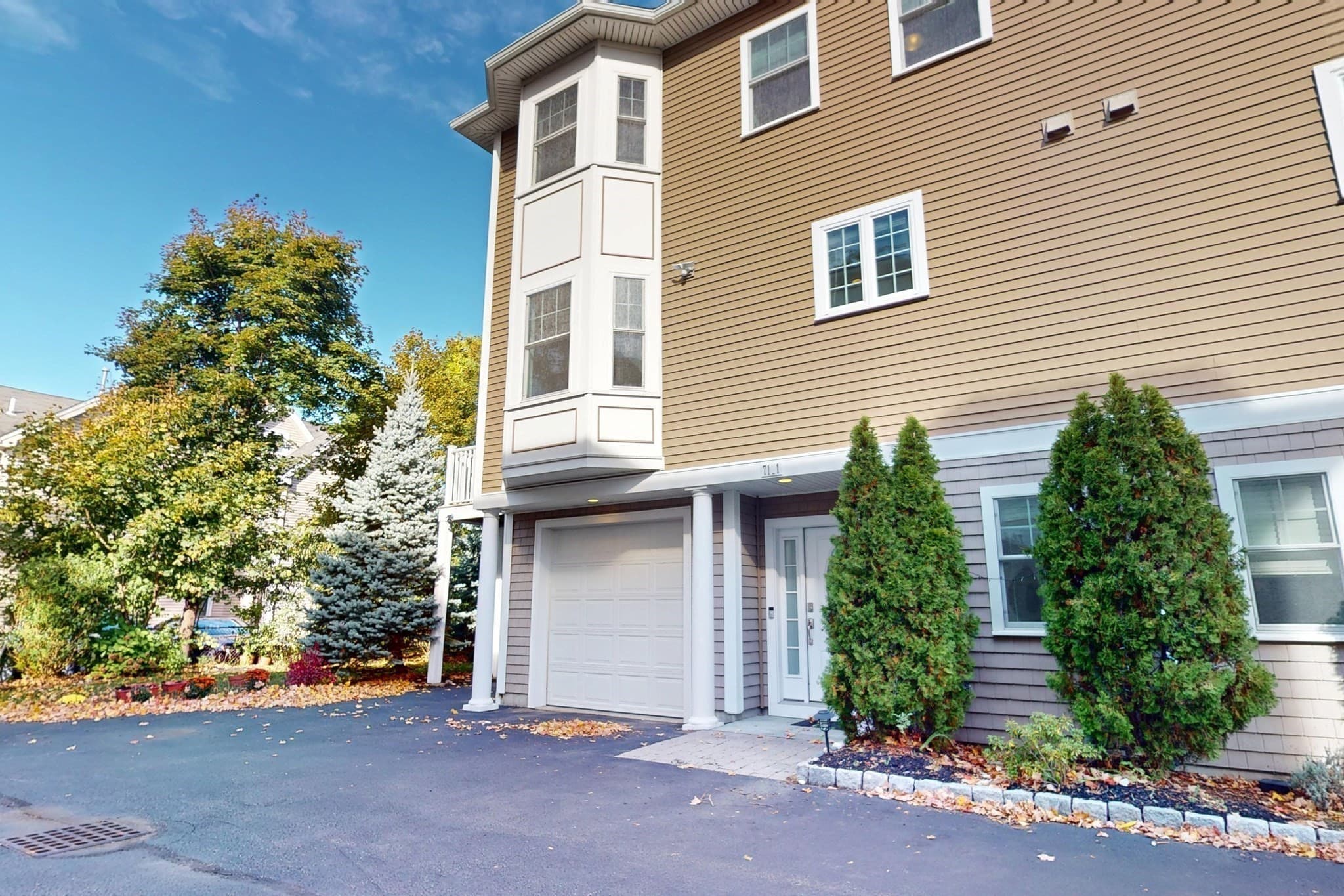 Condominium at 71 South Street (Rear) # 1, Waltham MA 02453, photo 3 of 34
