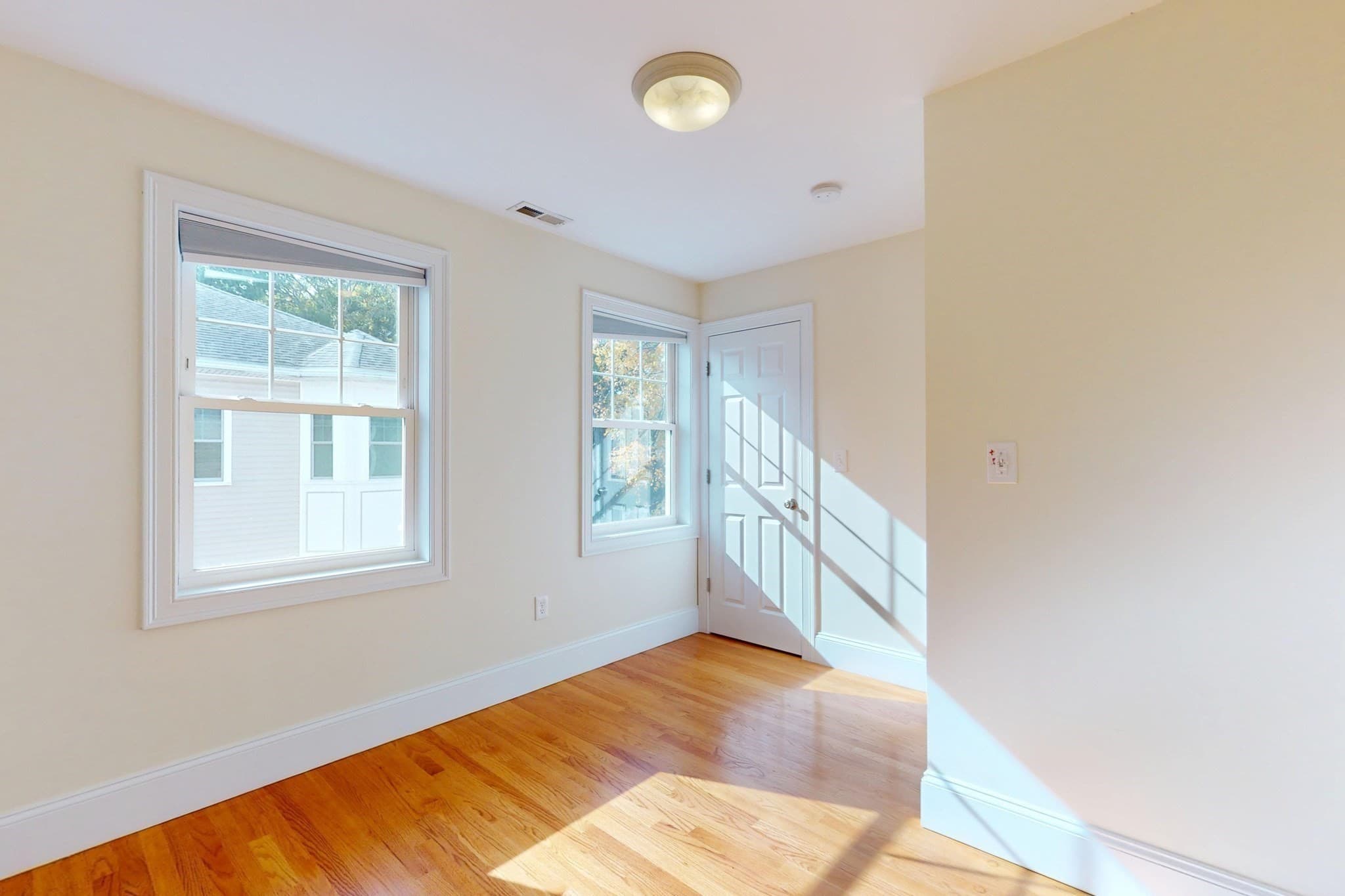Condominium at 71 South Street (Rear) # 1, Waltham MA 02453, photo 21 of 34
