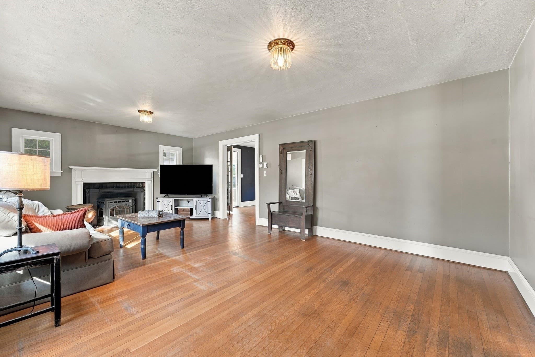 Single Family Residence at 65 Craiwell Ave, West Springfield MA 01089, photo 13 of 42
