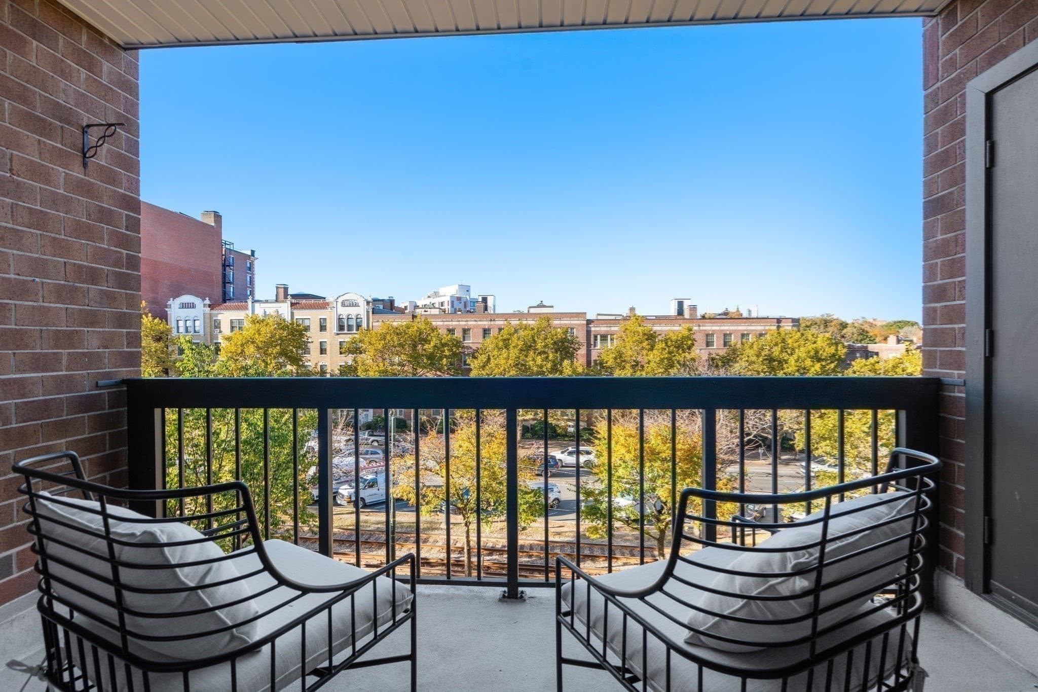 Condominium at 1265 Beacon St # 505, Brookline MA 02446, photo 17 of 28