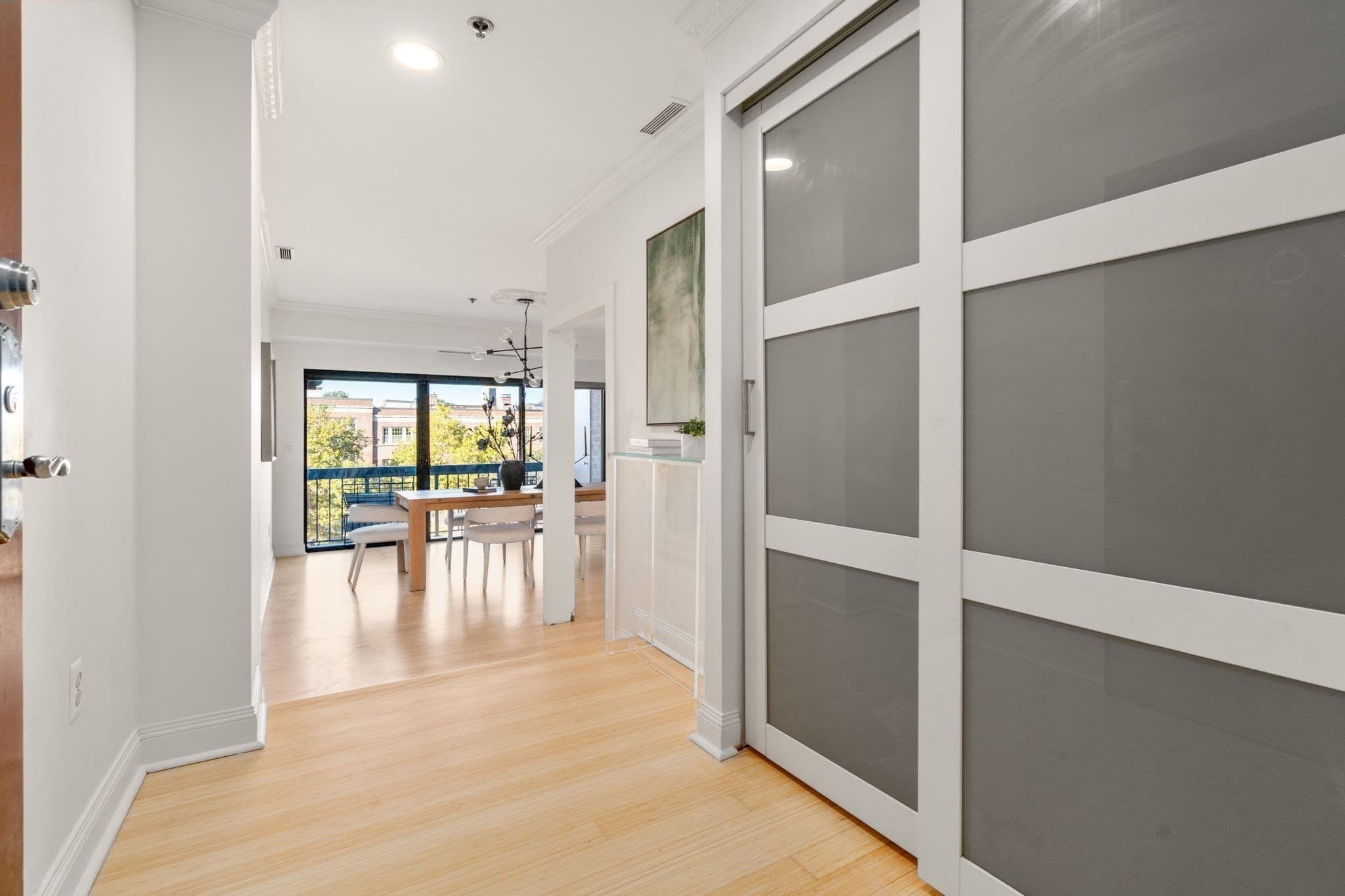 Condominium at 1265 Beacon St # 505, Brookline MA 02446, photo 5 of 28
